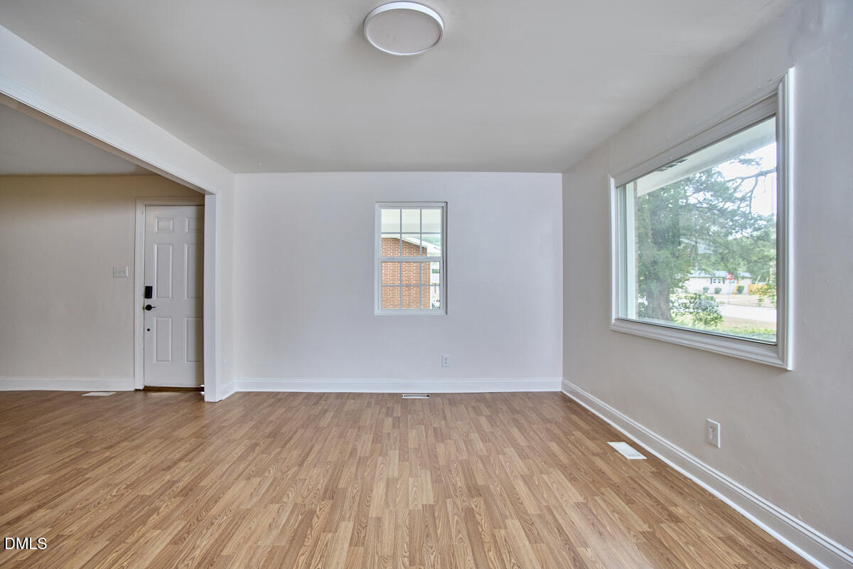 2941 Driftwood Drive Property Photo 8