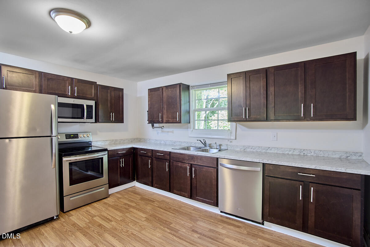 2941 Driftwood Drive Property Photo 10