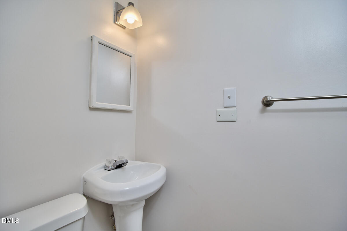 2941 Driftwood Drive Property Photo 19