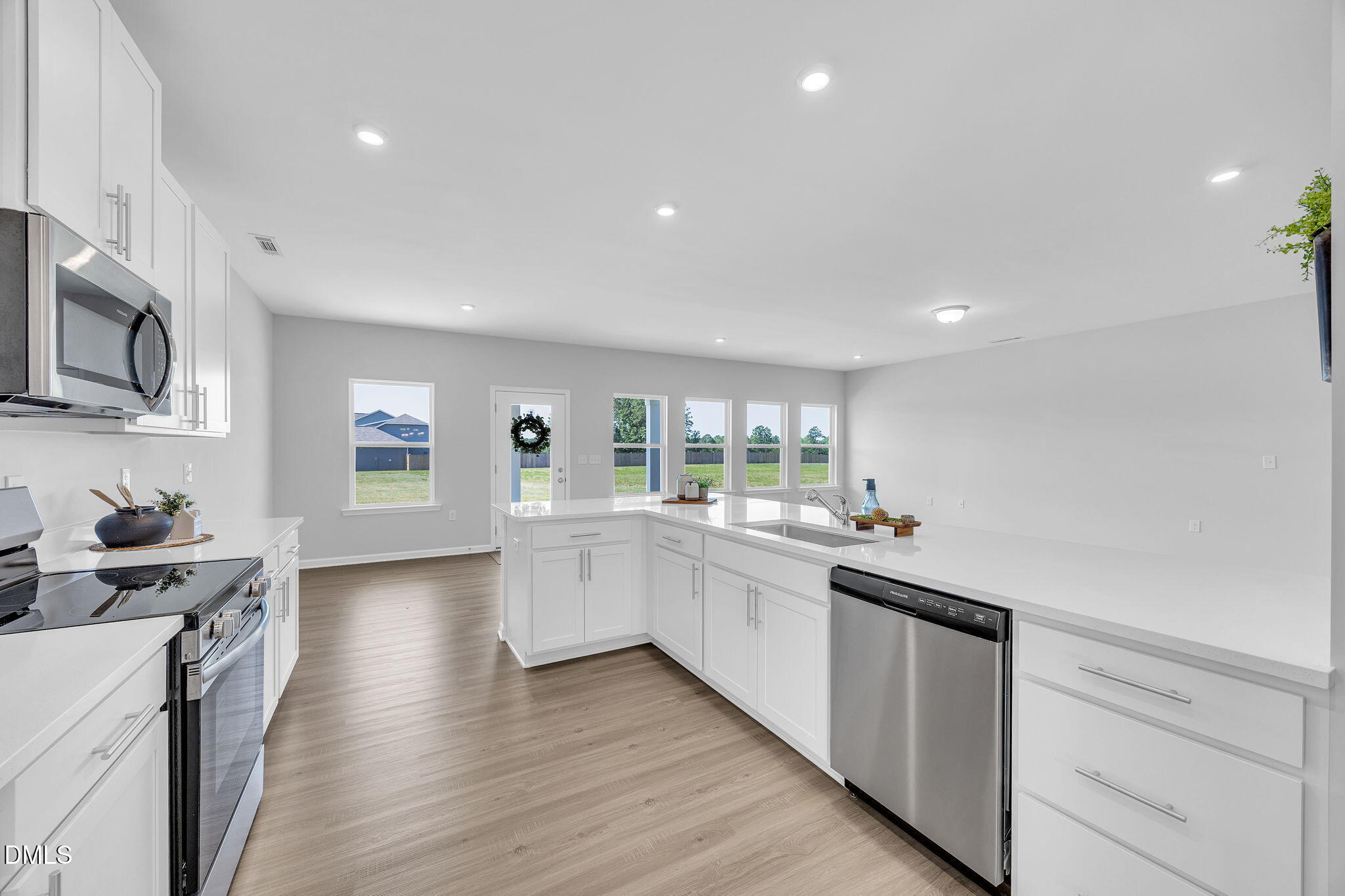 15 Bristow Court Property Photo 3
