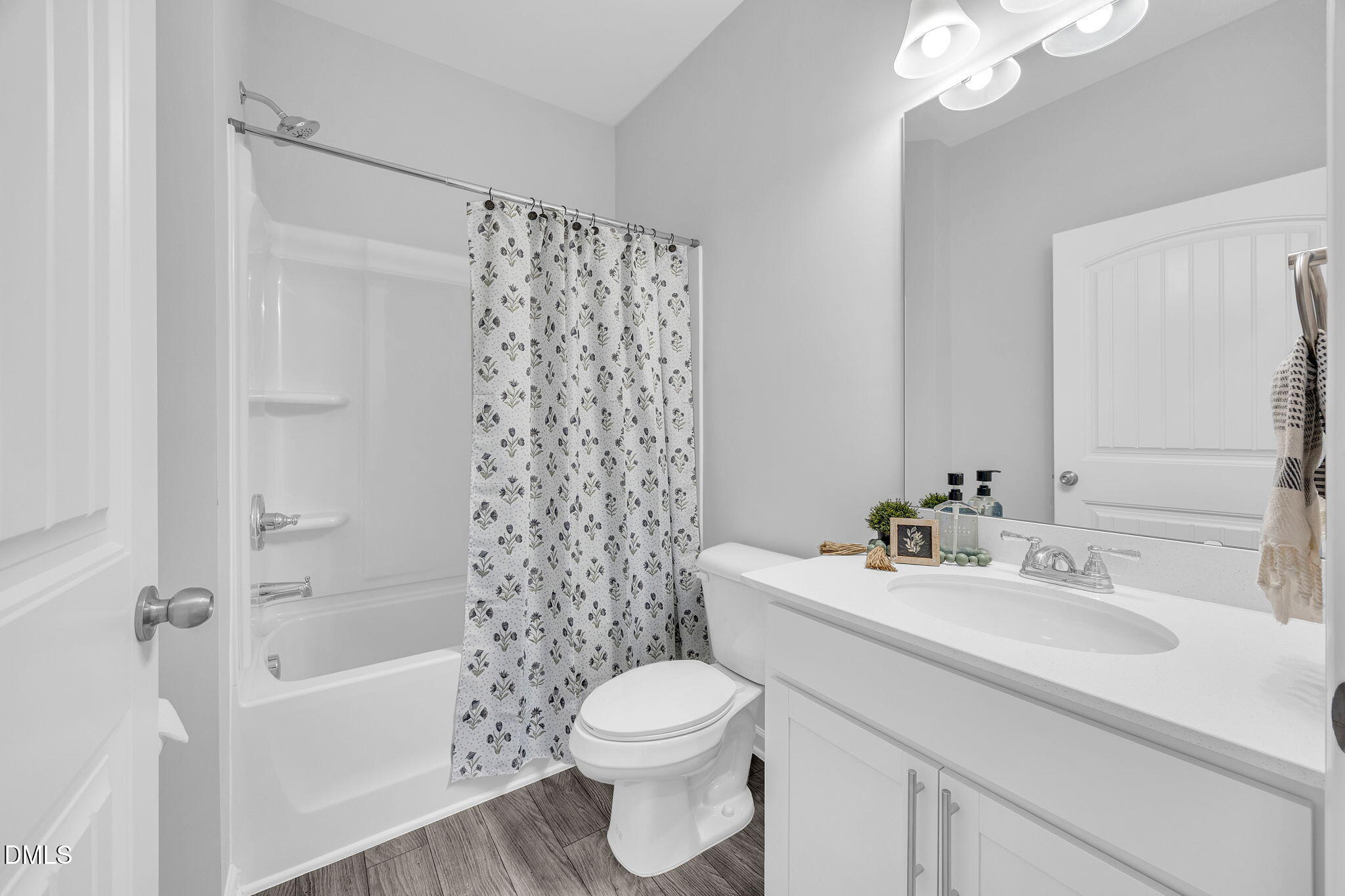 15 Bristow Court Property Photo 6