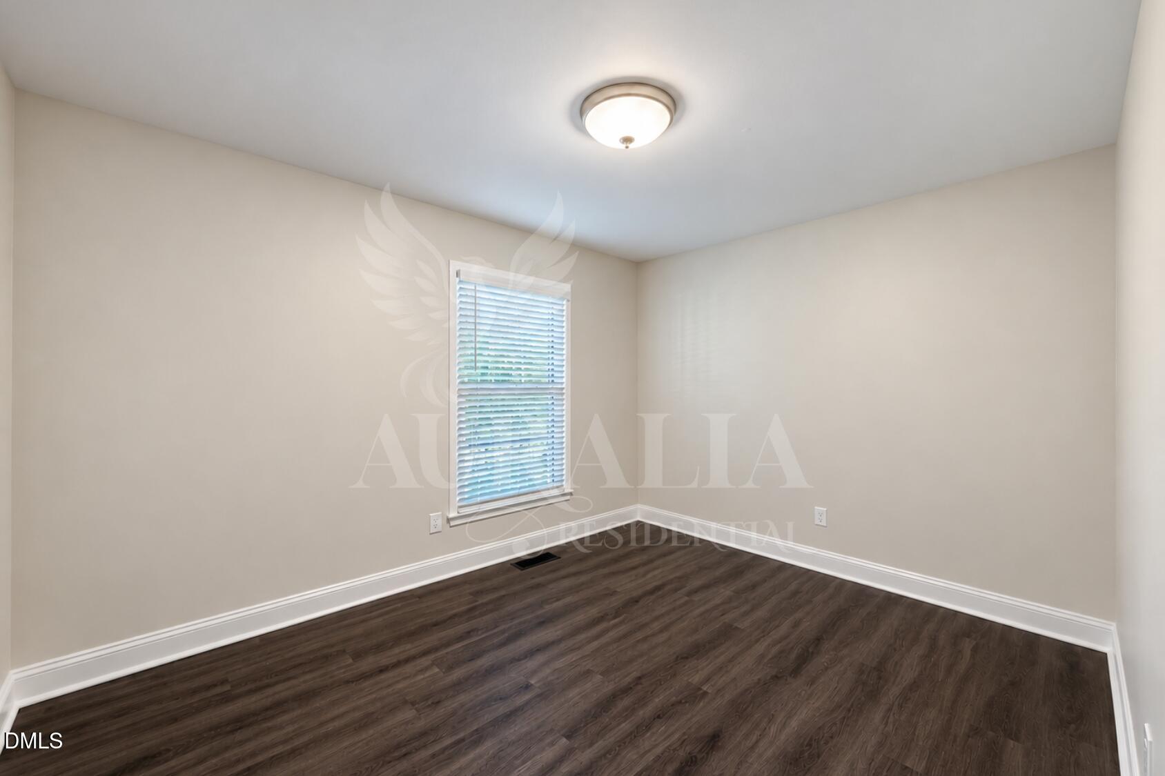 4800 Sweetbriar Drive Property Photo 33