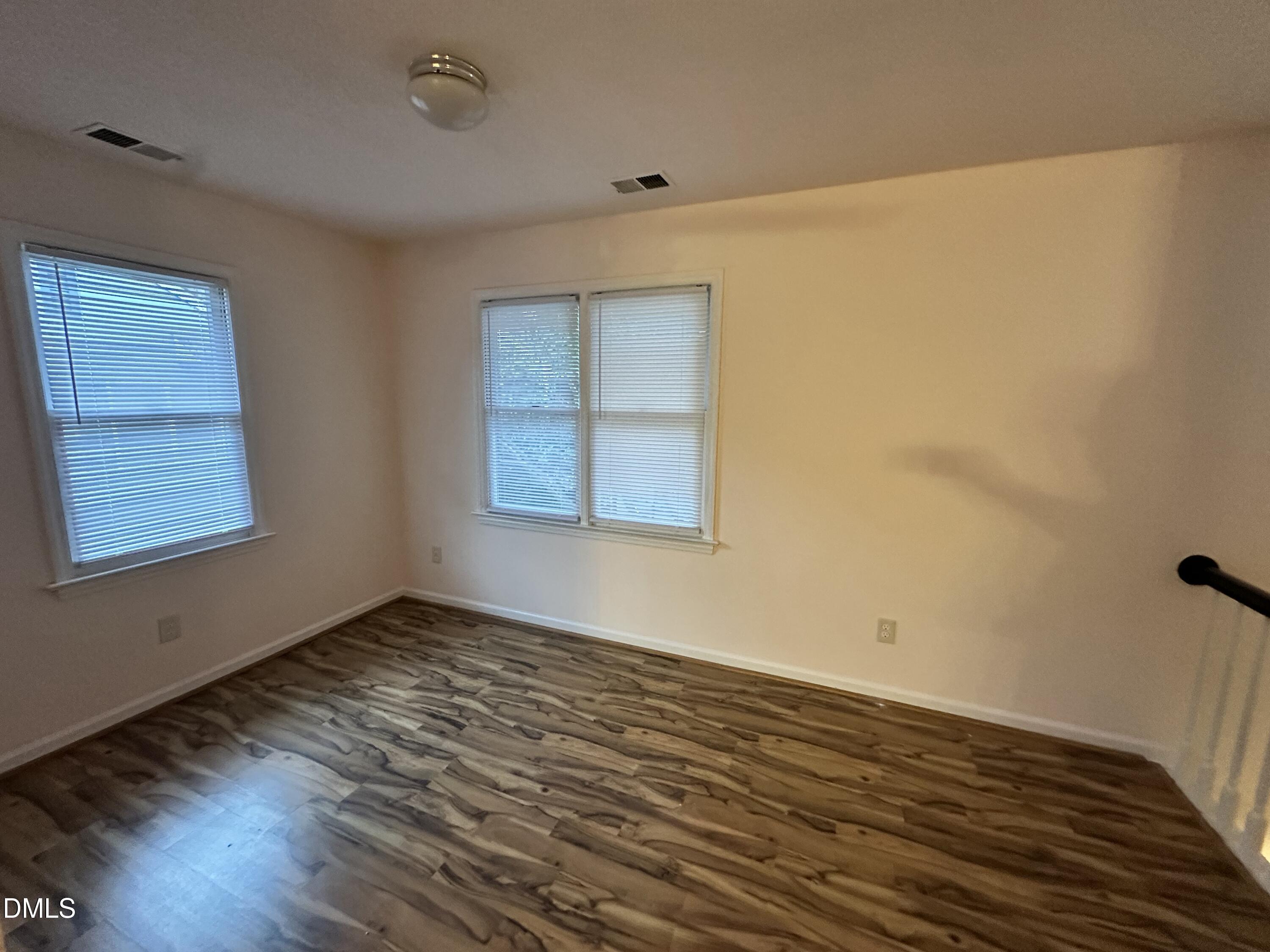 1460 Barton Place Drive Property Photo 12