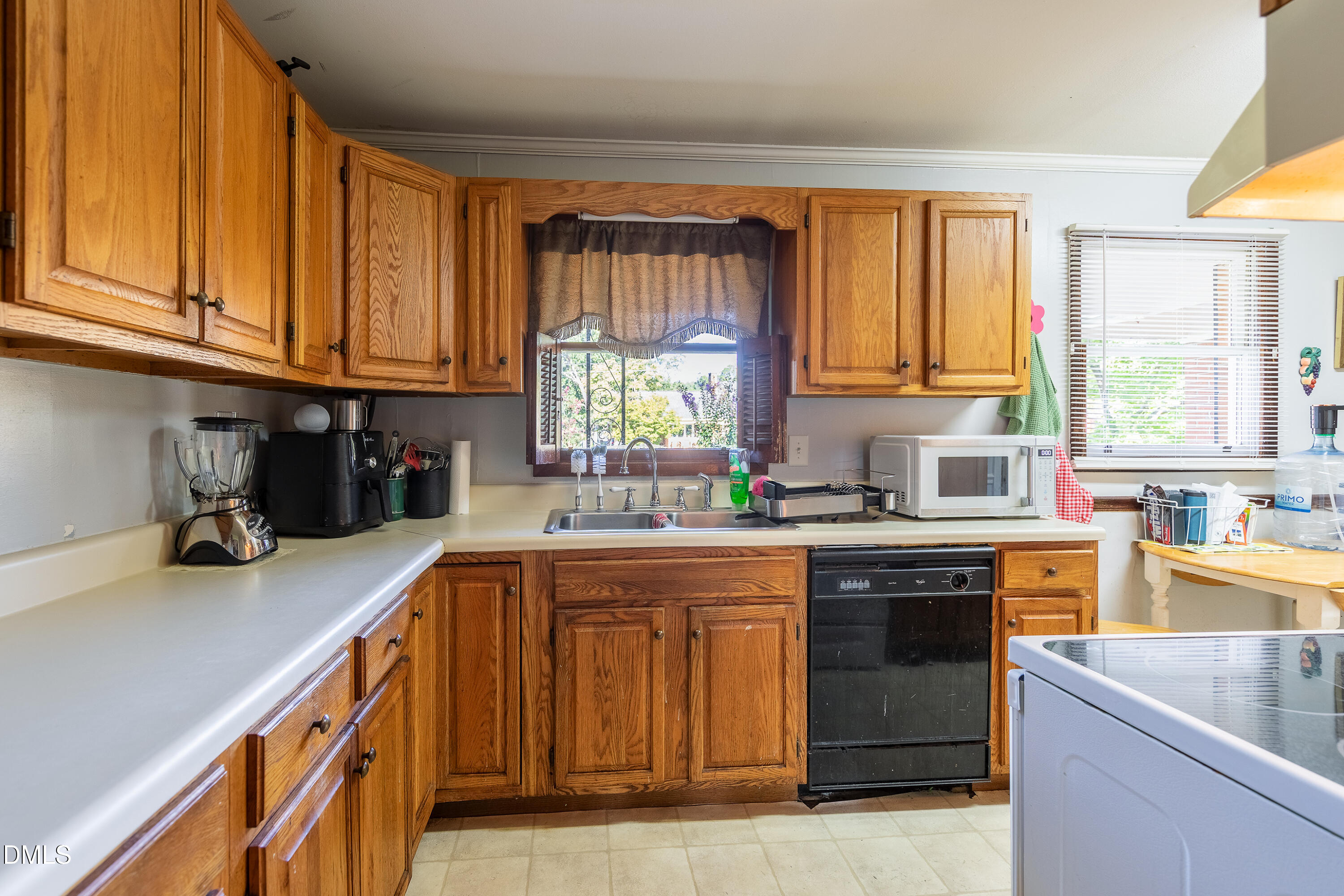 1007 S Crescent Drive Property Photo 15