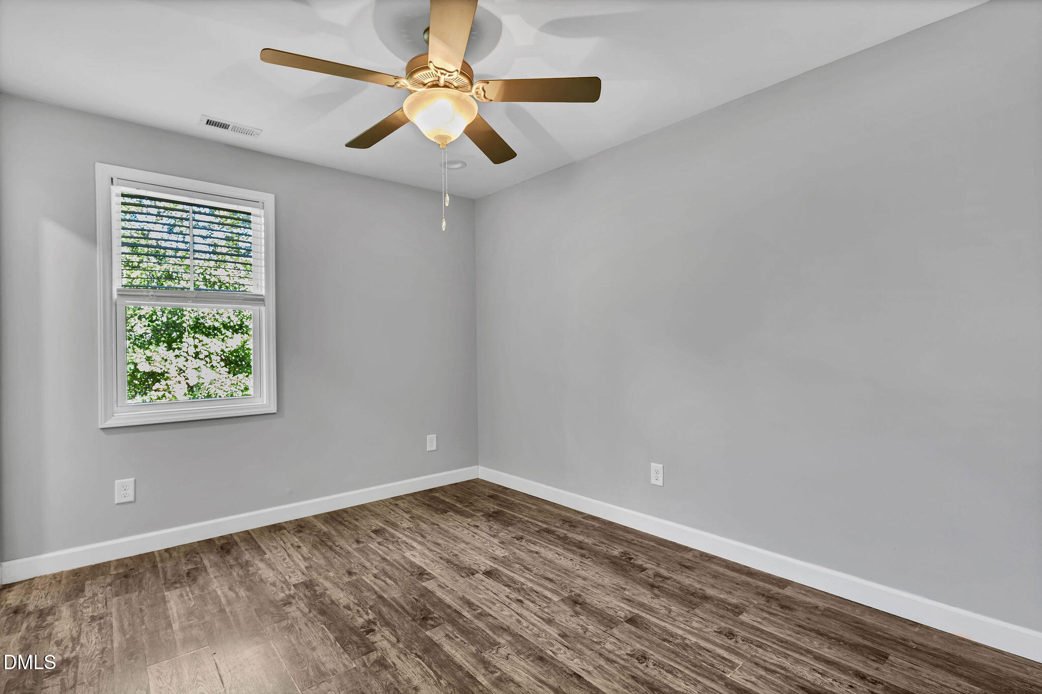 2523 Creek Trail Property Photo 13