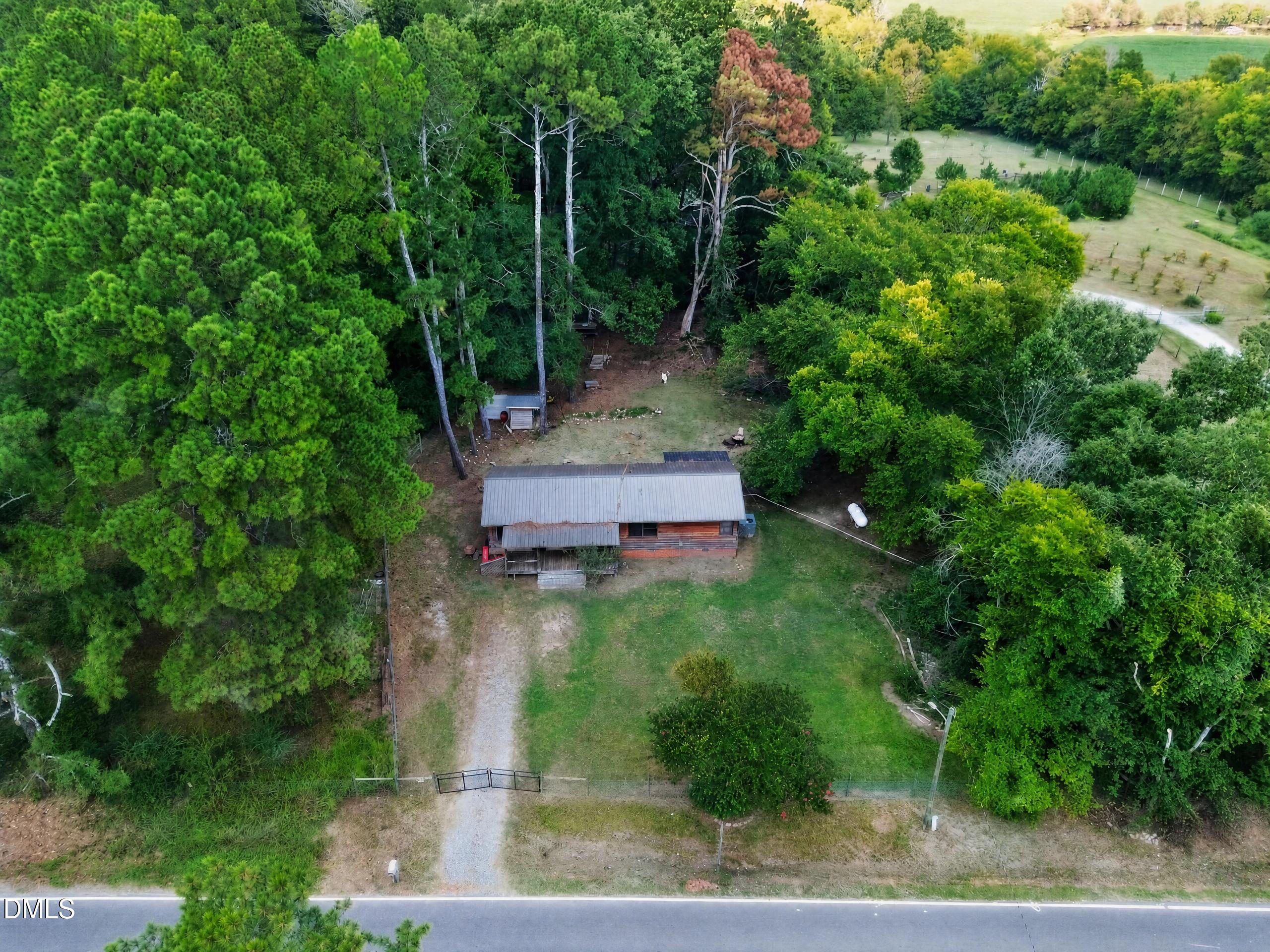 11138 Nc 42 Highway Property Photo 6