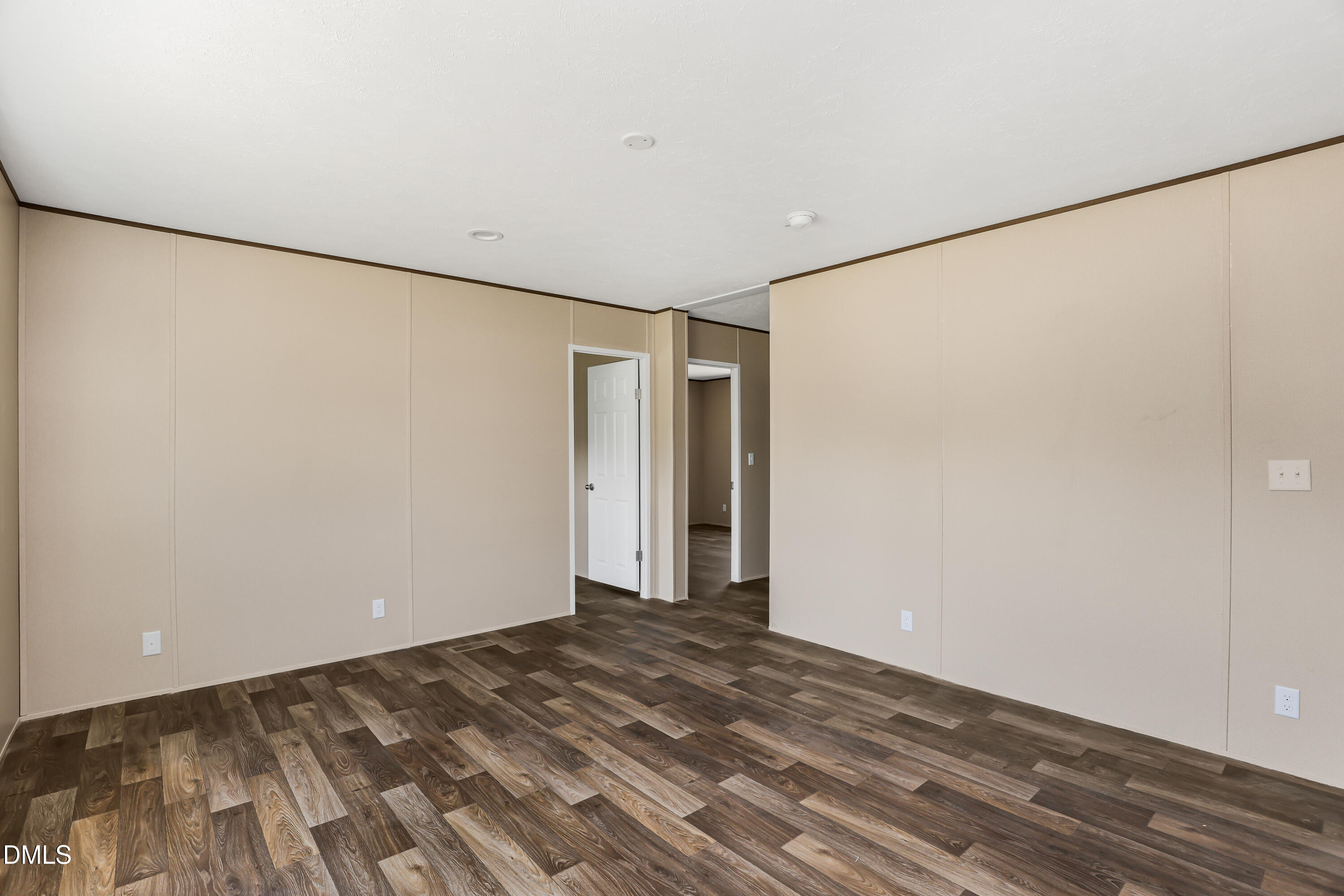 832 Burgess Circle Property Photo 21