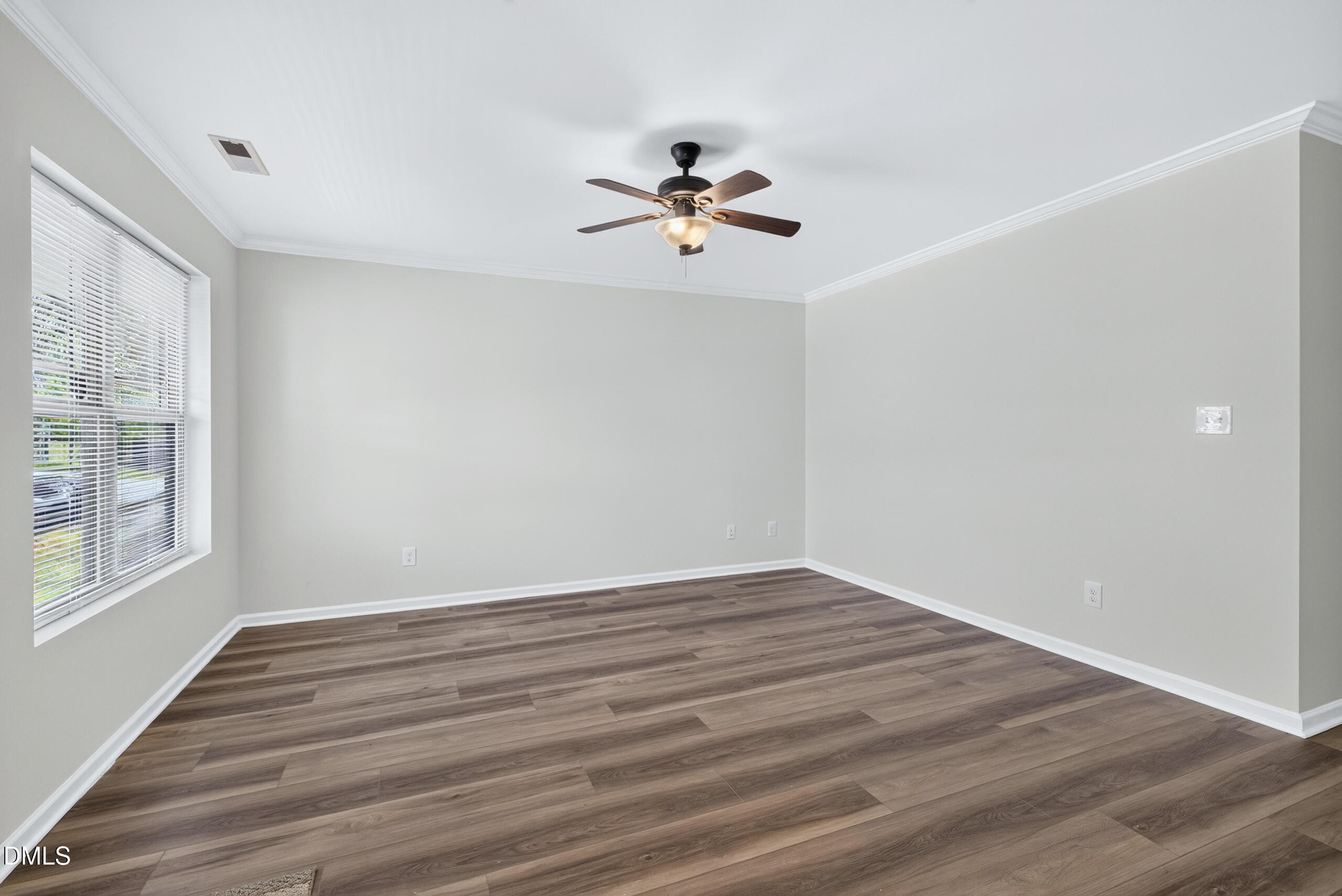 1734 Great Bend Drive Property Photo 6