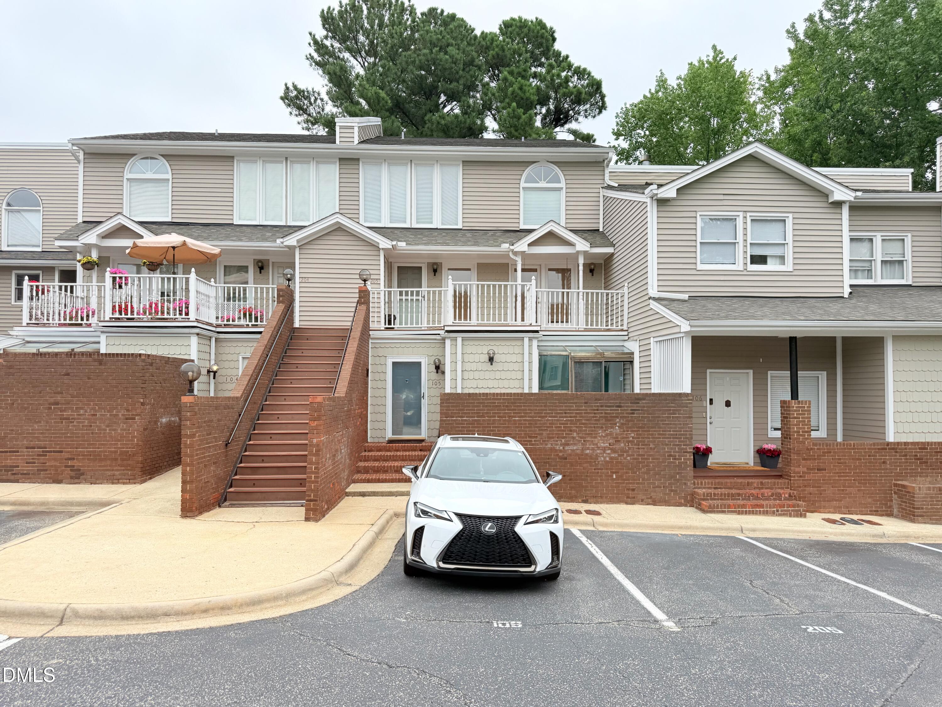7040 Sandy Forks Road Apt 205 Property Photo 3