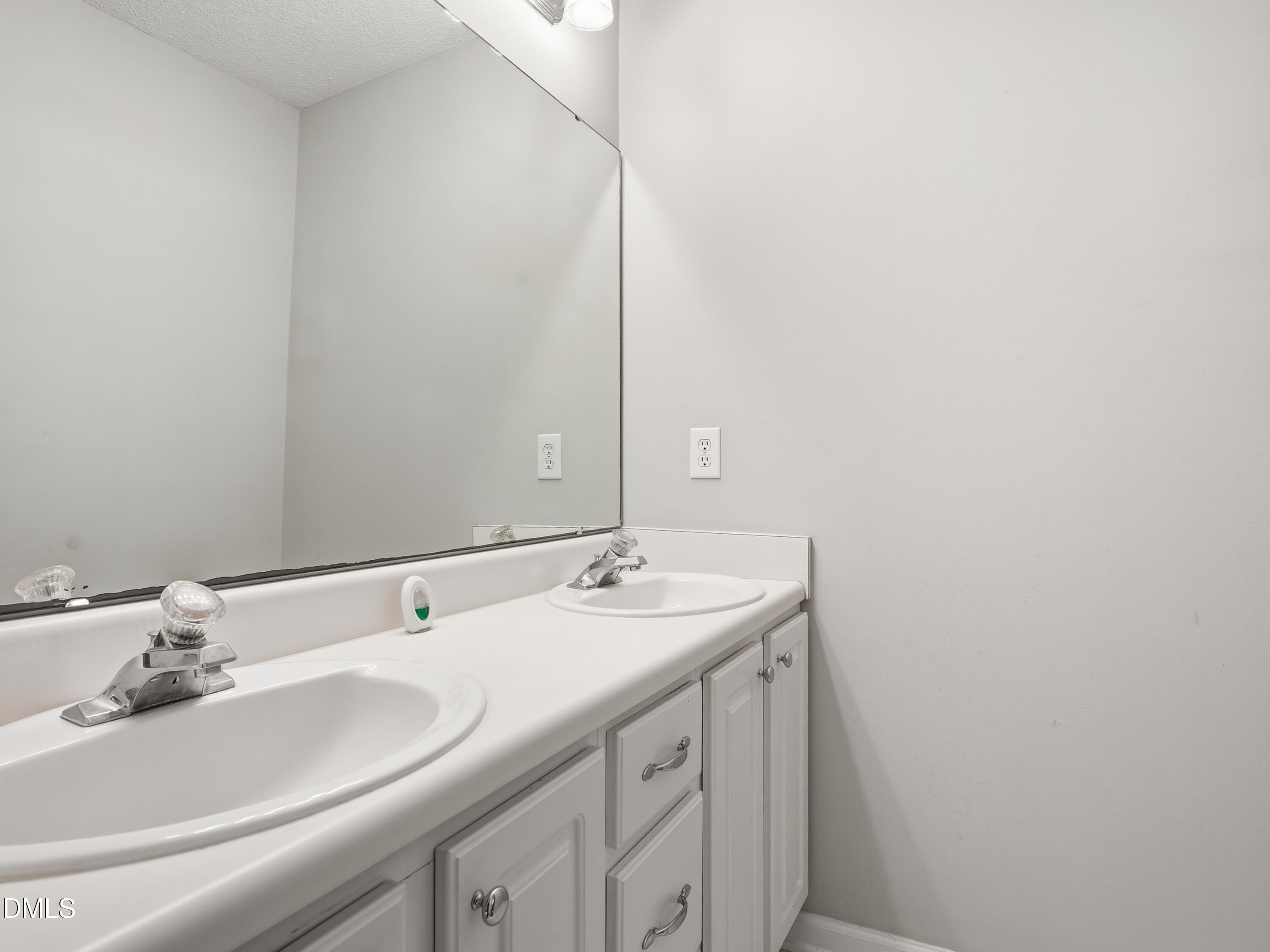 1036 Mailwood Drive Property Photo 10