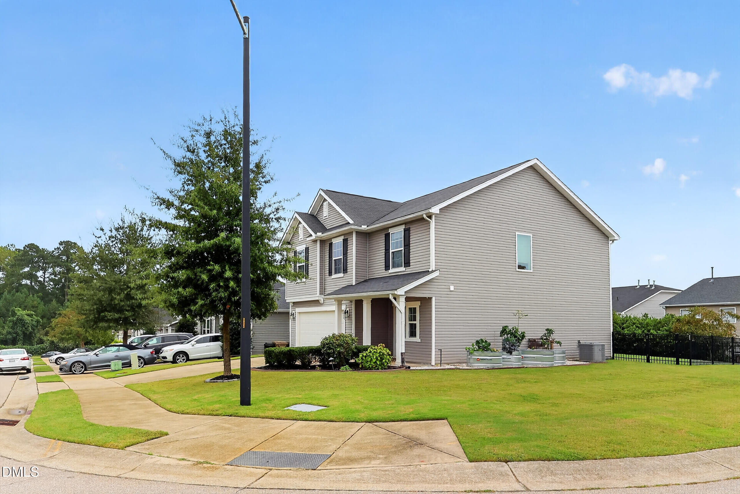 206 Yadkin Street Property Photo 2