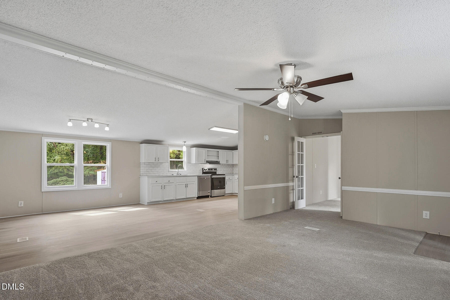 1677 Josephine Road Property Photo 6