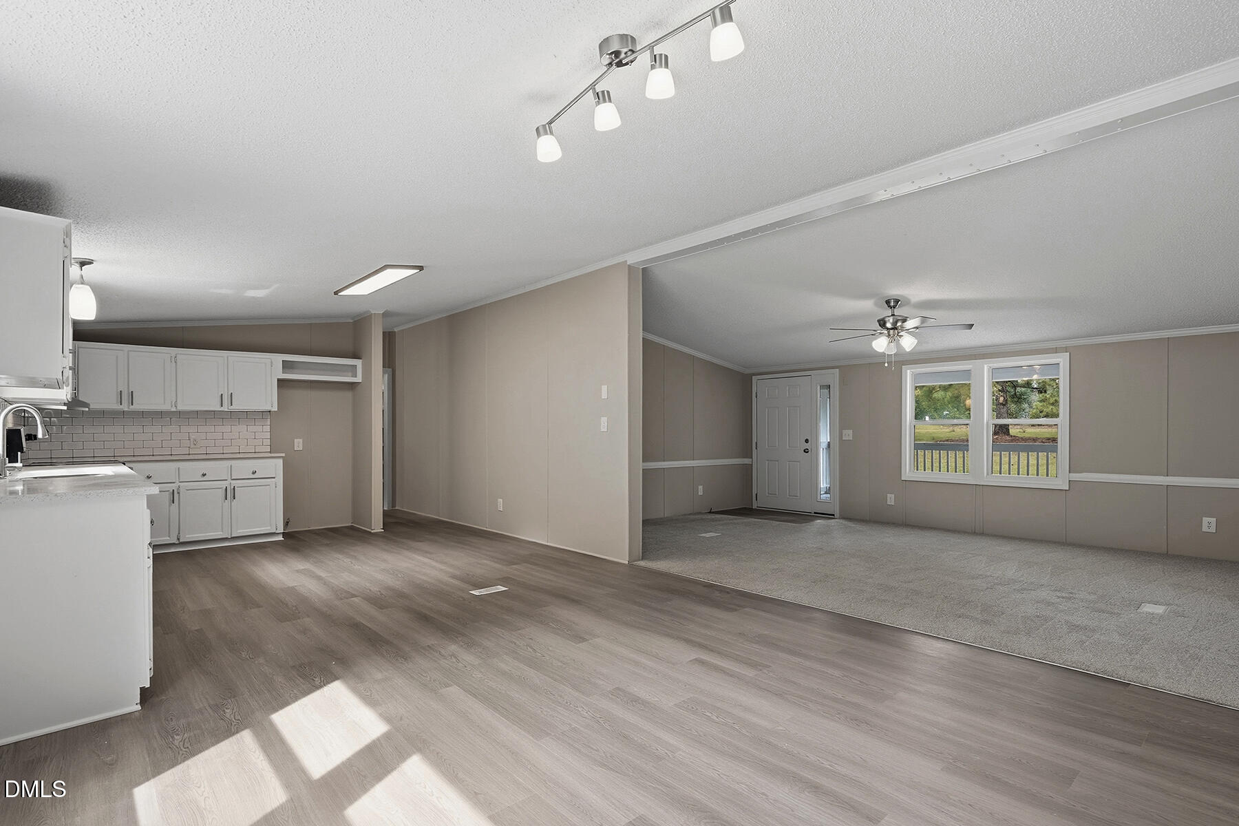 1677 Josephine Road Property Photo 9