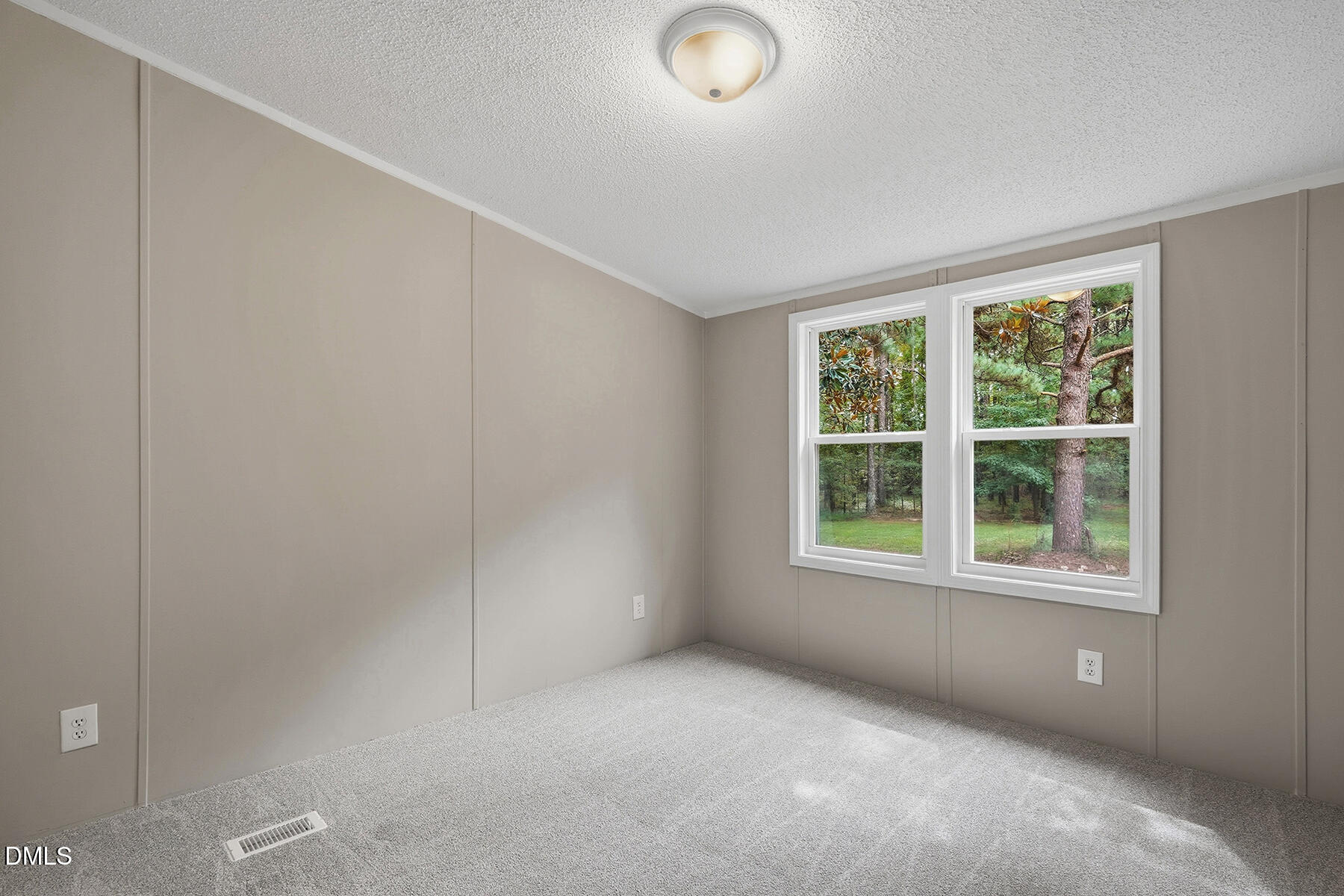 1677 Josephine Road Property Photo 16