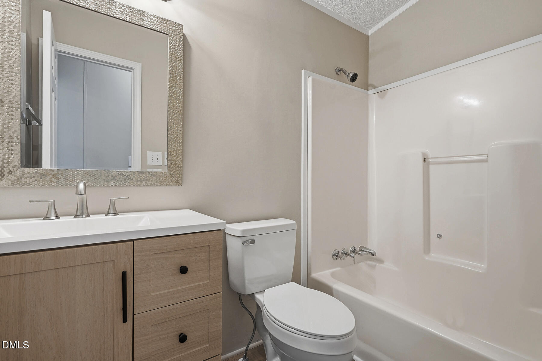 1677 Josephine Road Property Photo 17