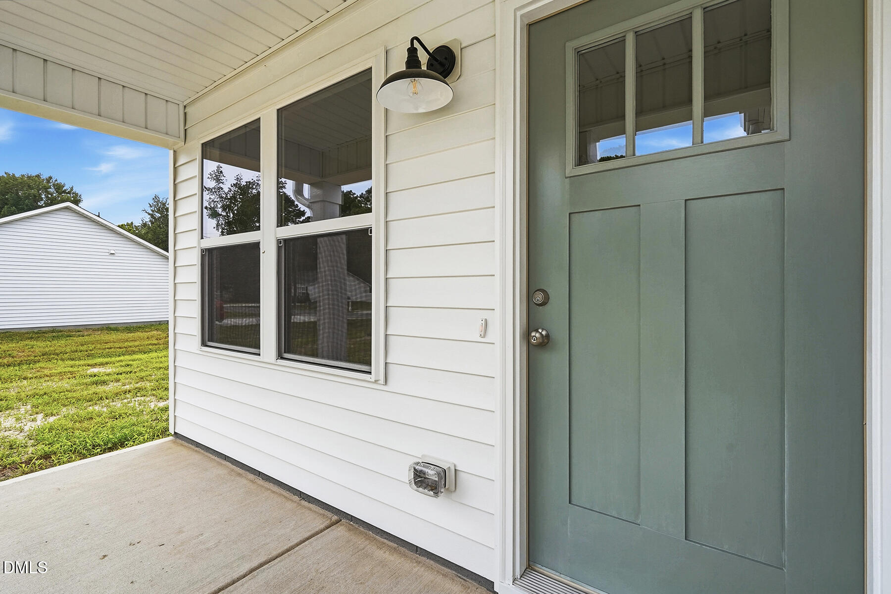 223 Rae Street Property Photo 5