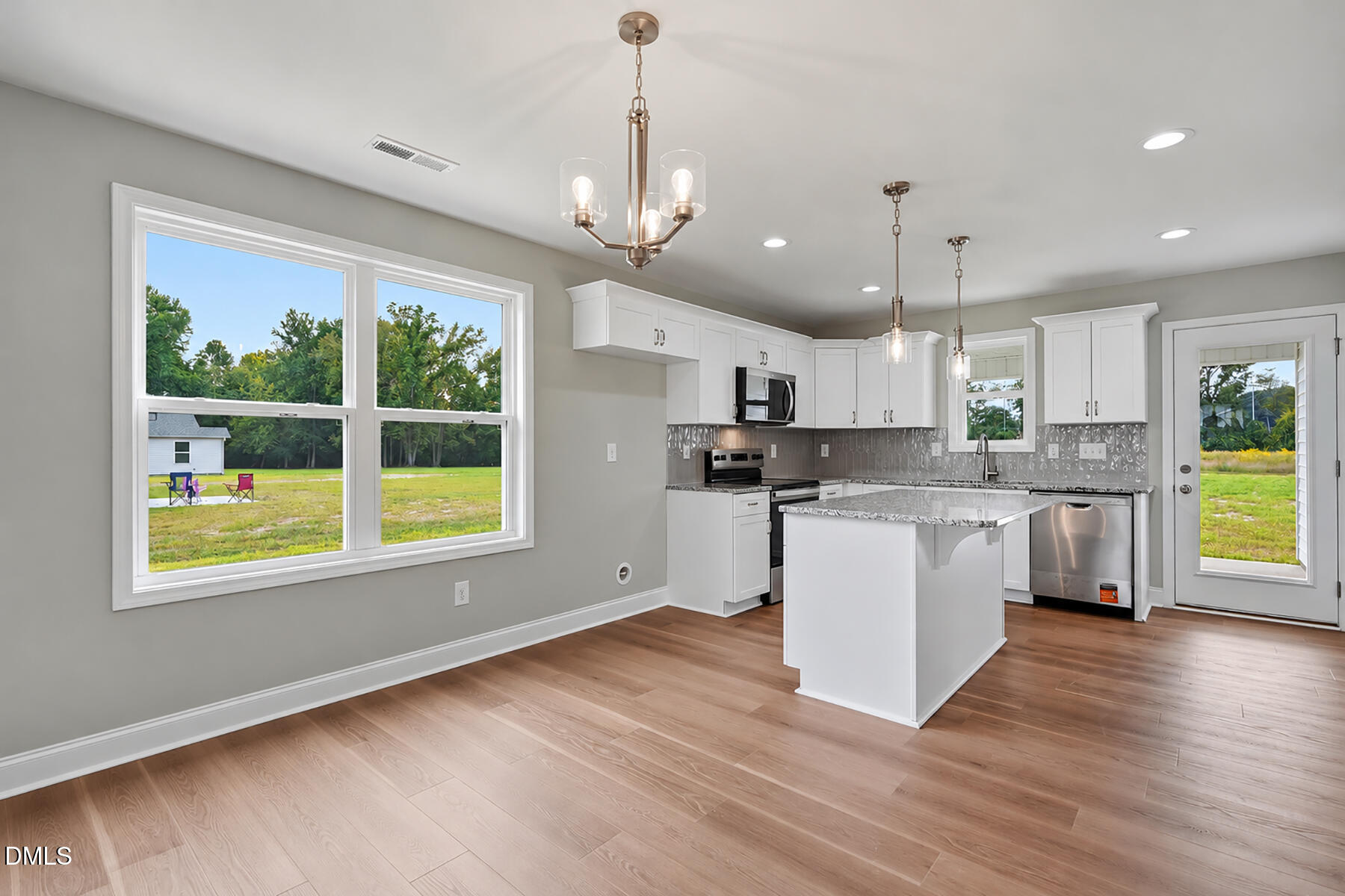 223 Rae Street Property Photo 8