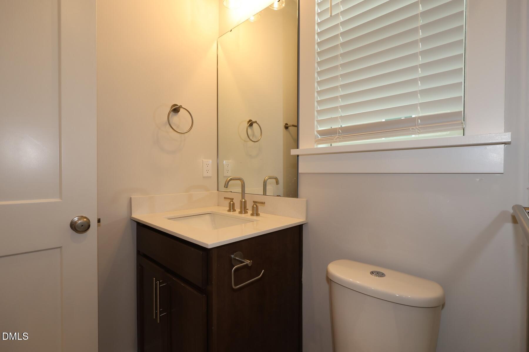 624 Blackwood Court Property Photo 9
