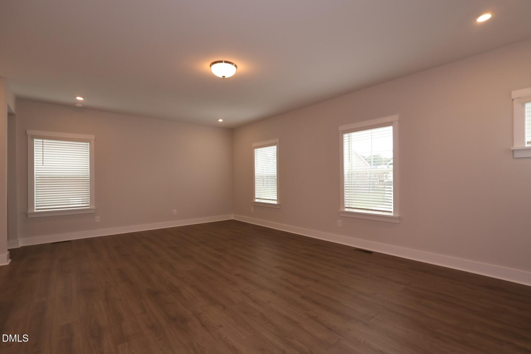 624 Blackwood Court Property Photo 12