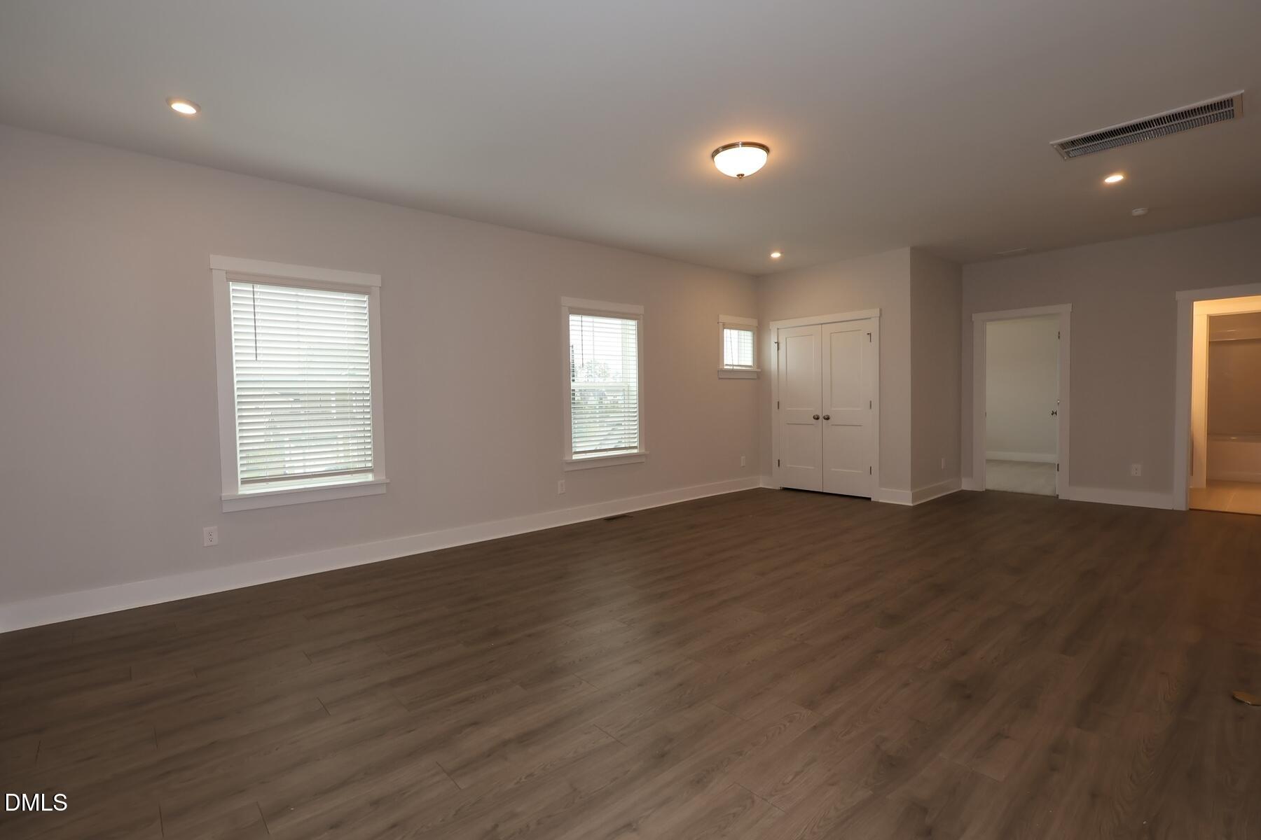 624 Blackwood Court Property Photo 16