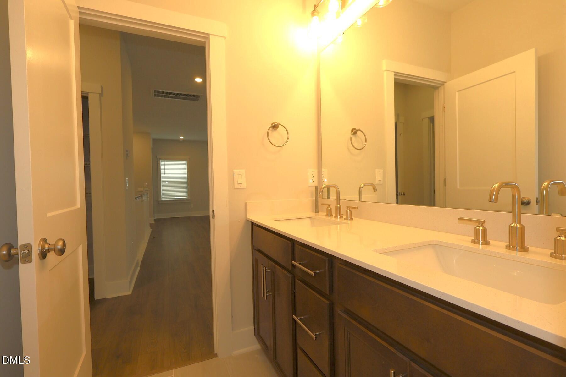 624 Blackwood Court Property Photo 19