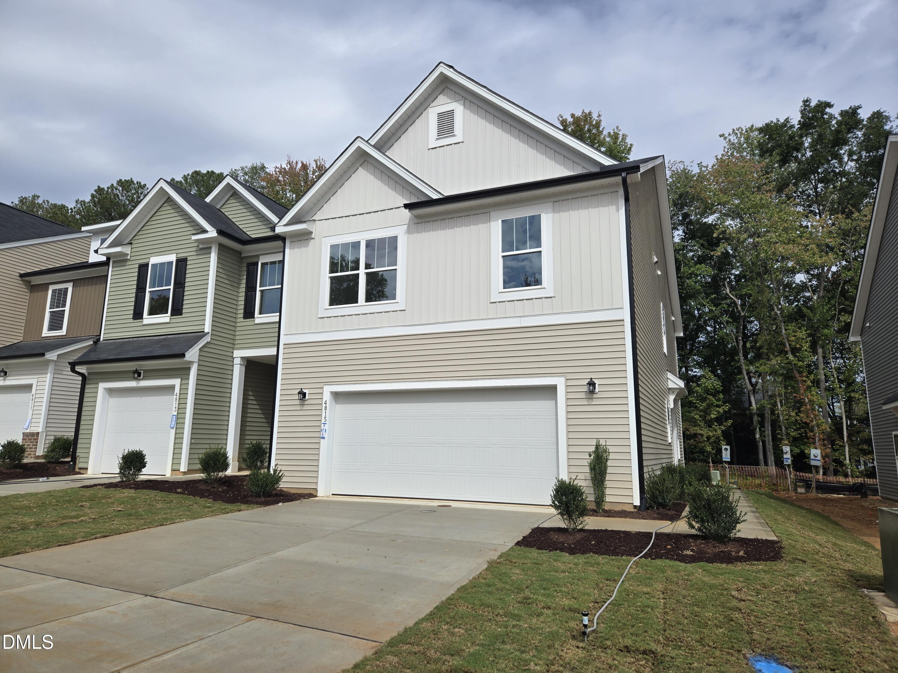 4813 Salamander Court Property Photo 1