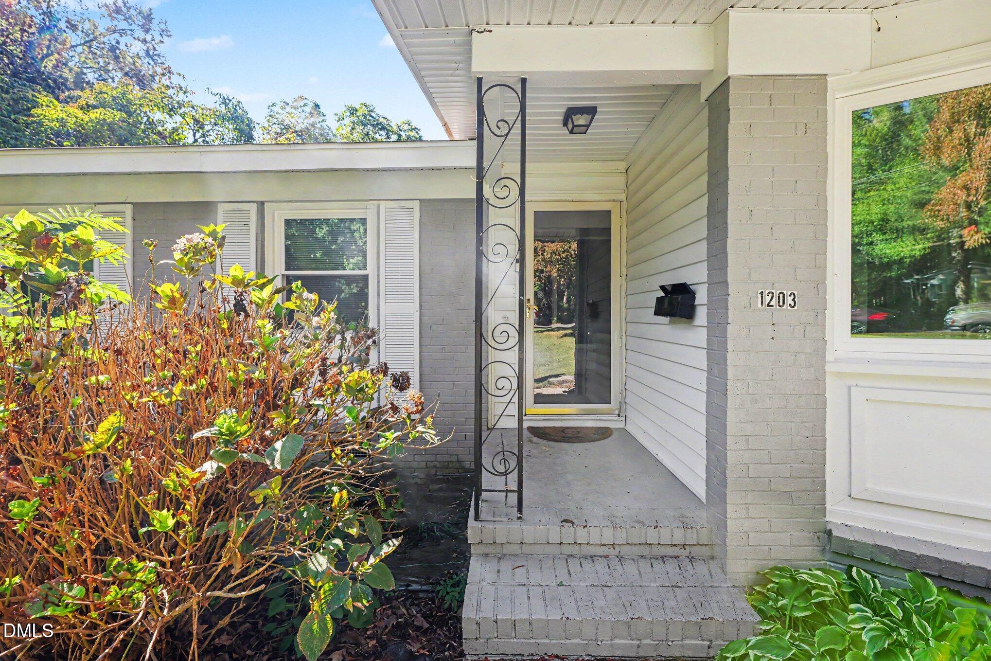 1203 Park Avenue Property Photo 23