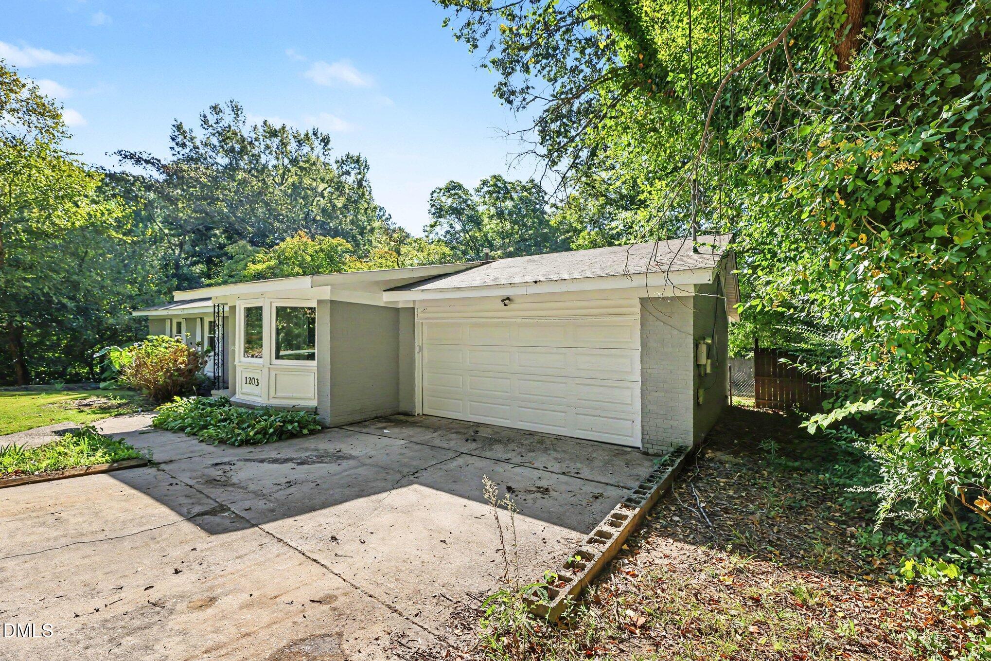 1203 Park Avenue Property Photo 24