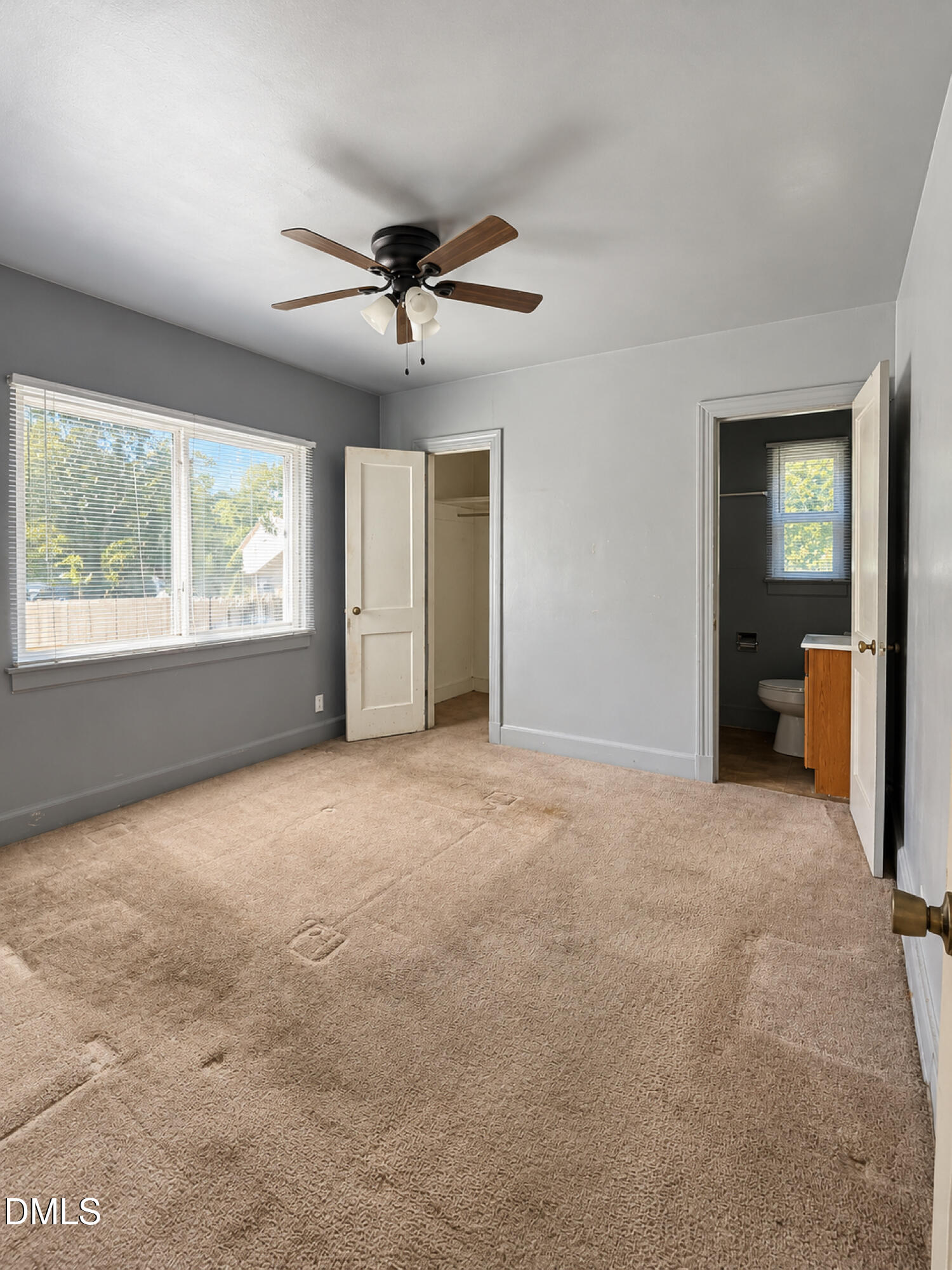 2705 N Roxboro Street Property Photo 11