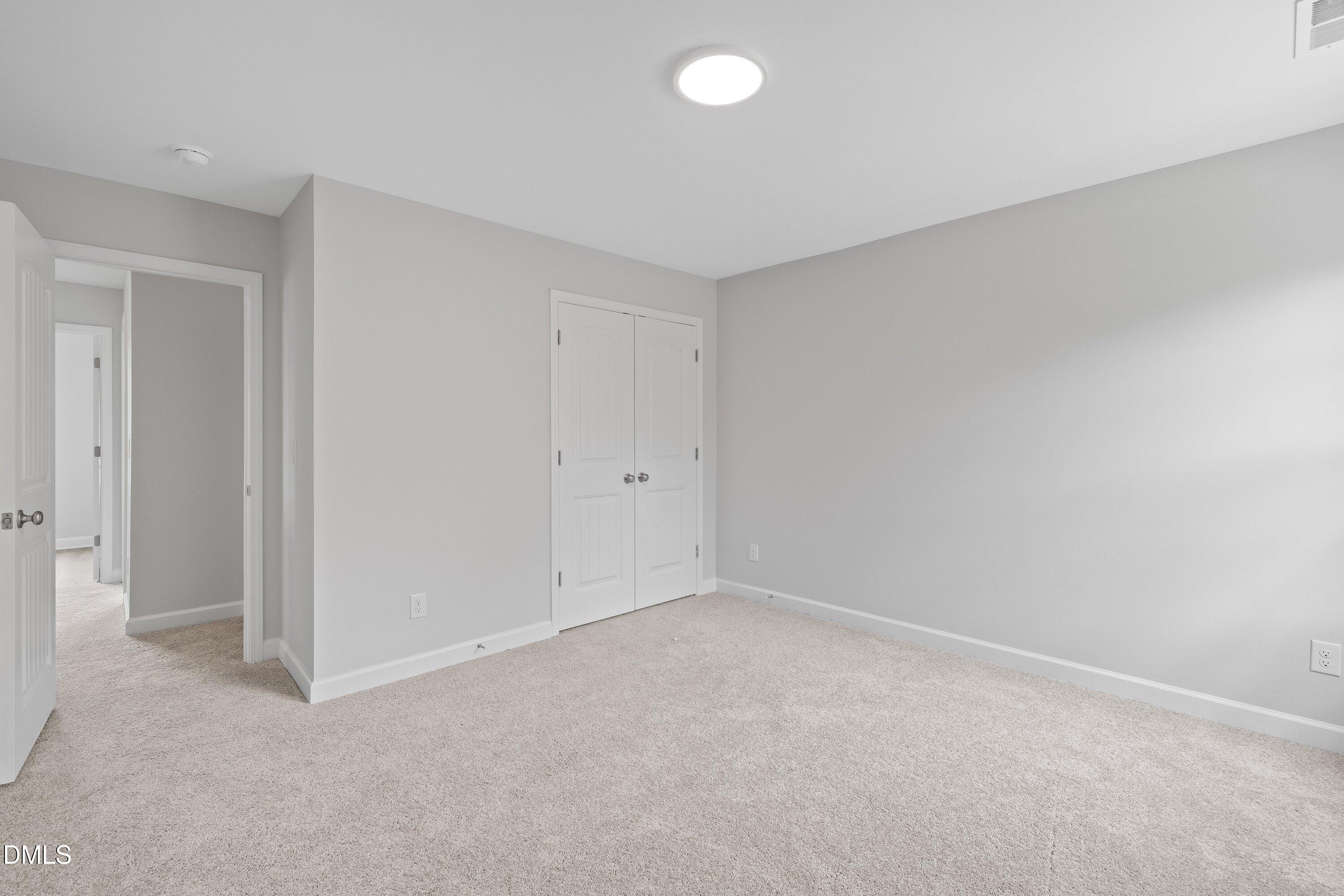 771 E Clydes Point Way Property Photo 35