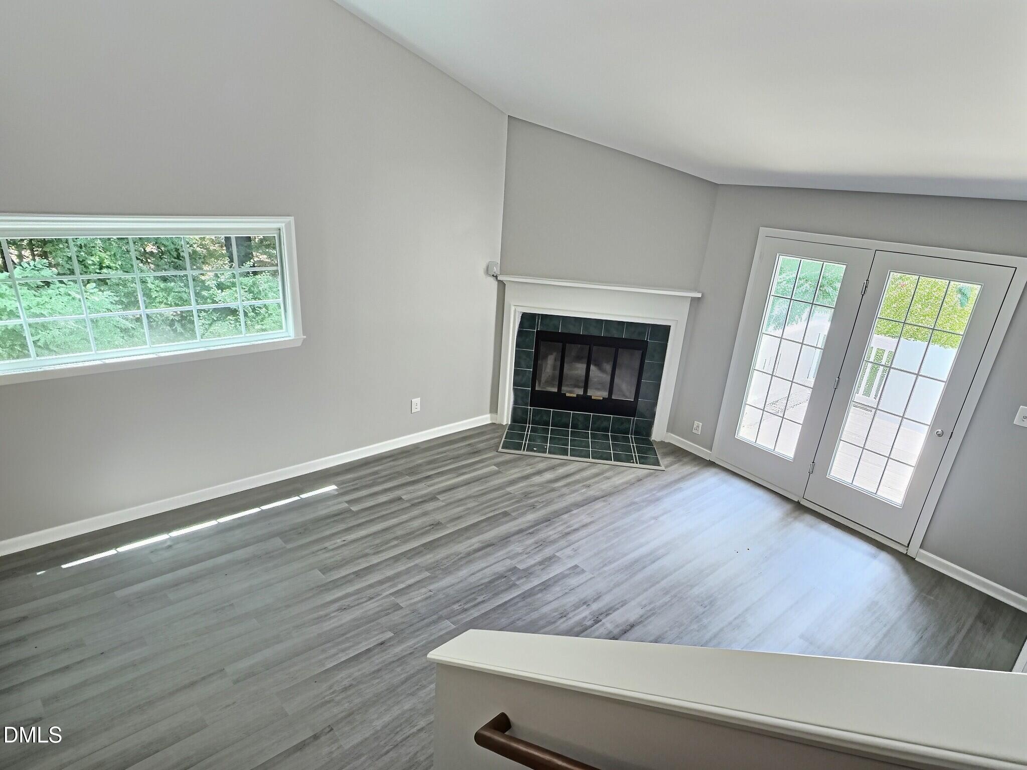 109 Weatherhill Point Property Photo 9