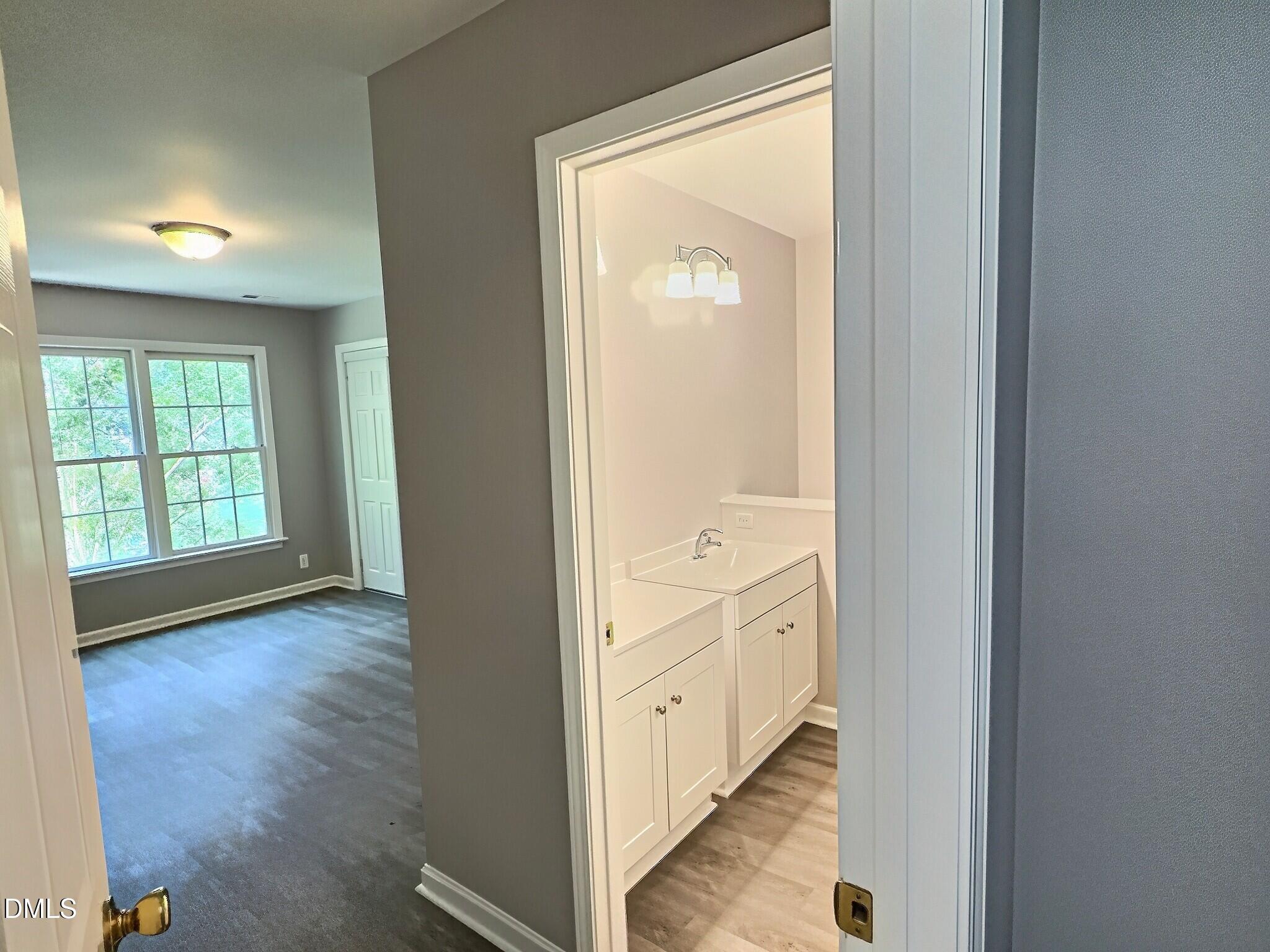 109 Weatherhill Point Property Photo 15