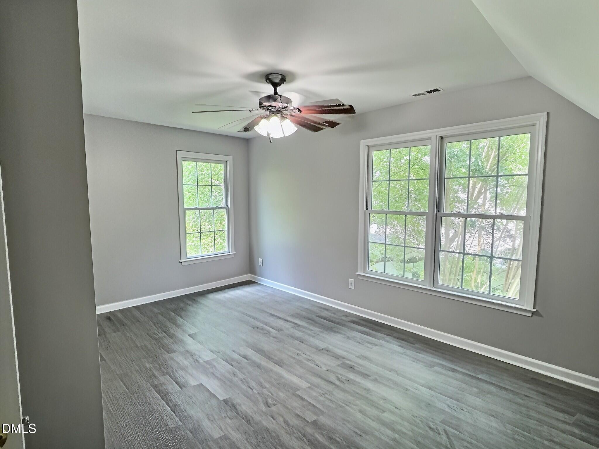 109 Weatherhill Point Property Photo 19