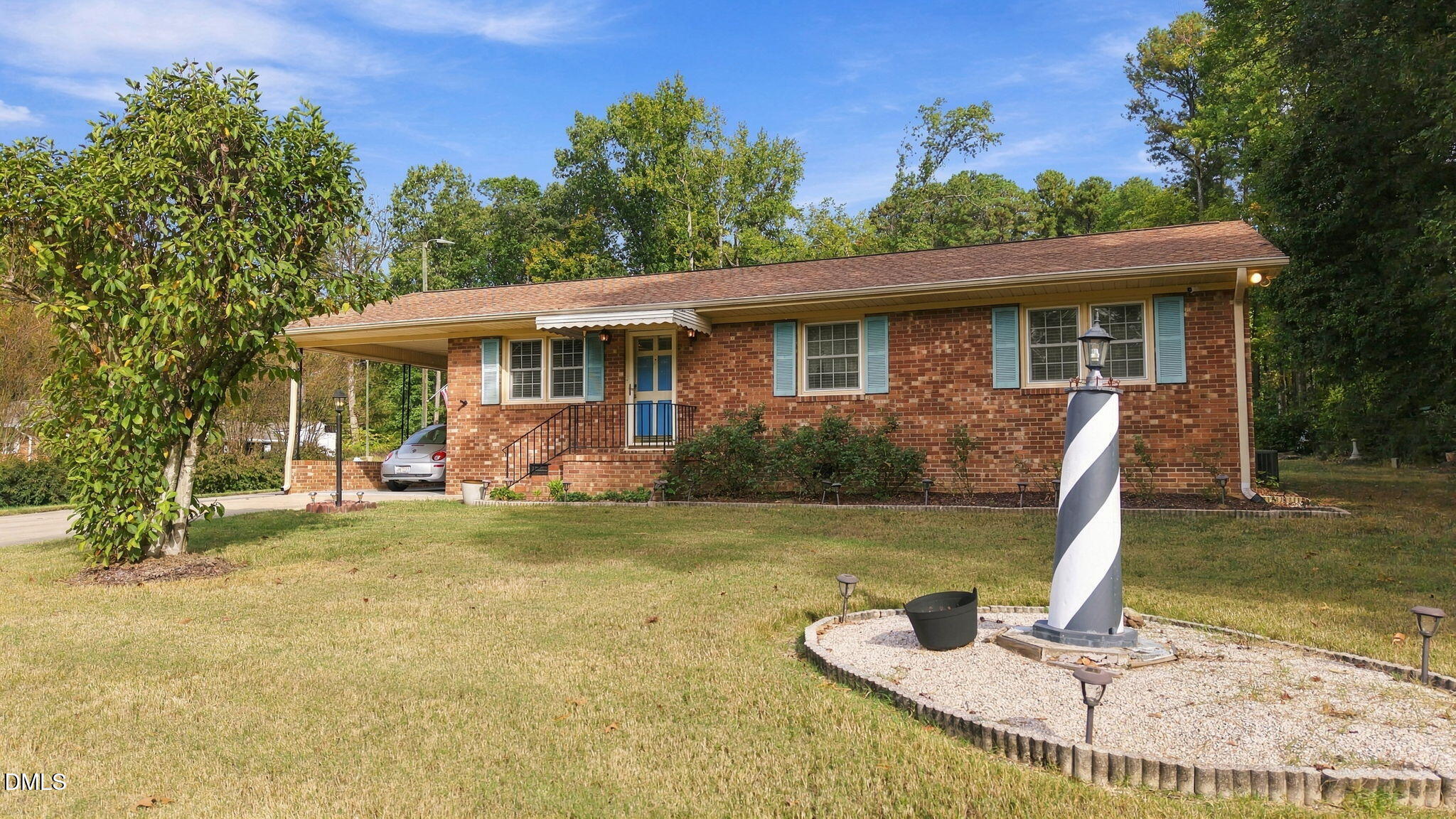 3911 Holder Road Property Photo 2