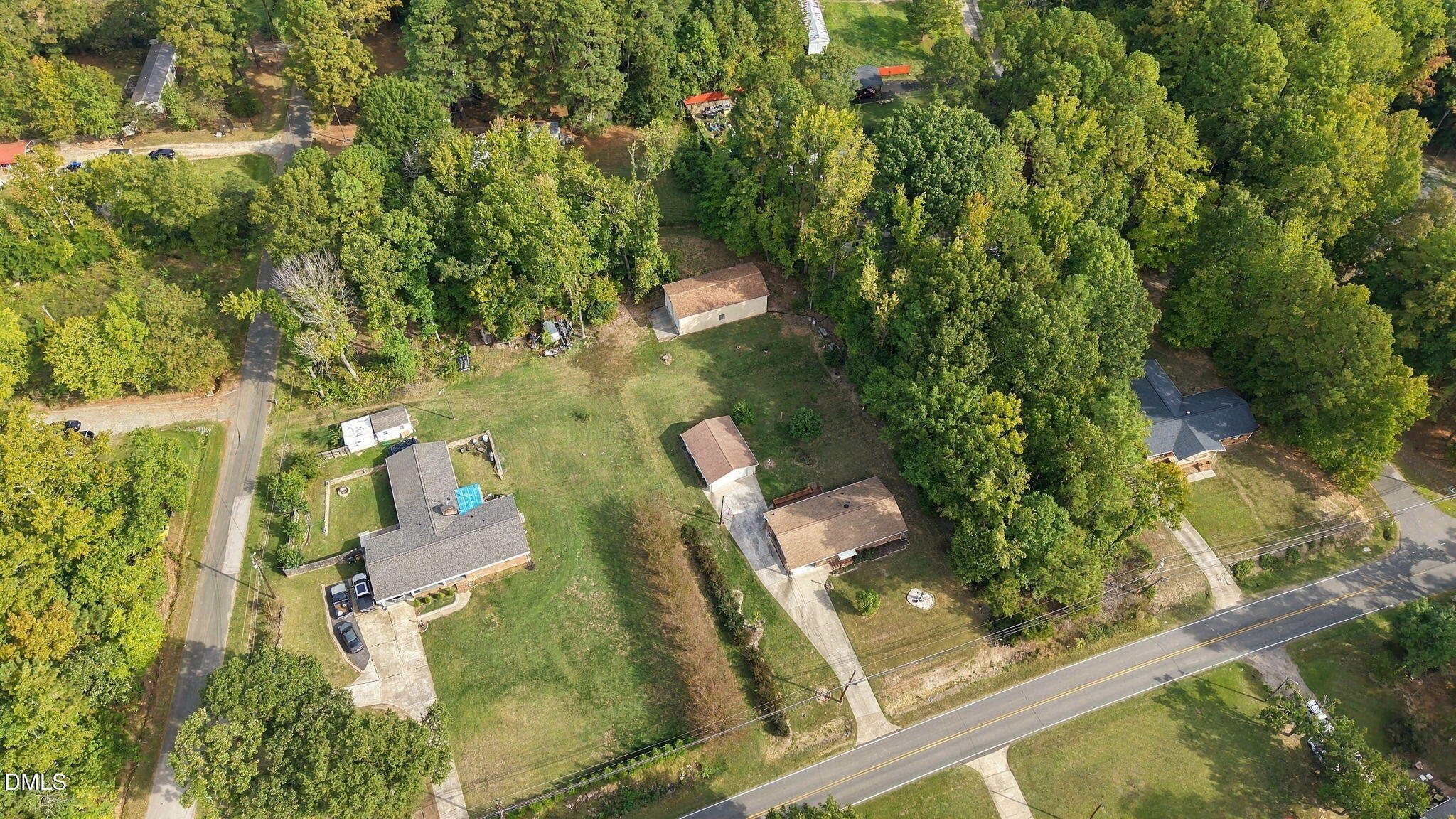 3911 Holder Road Property Photo 10