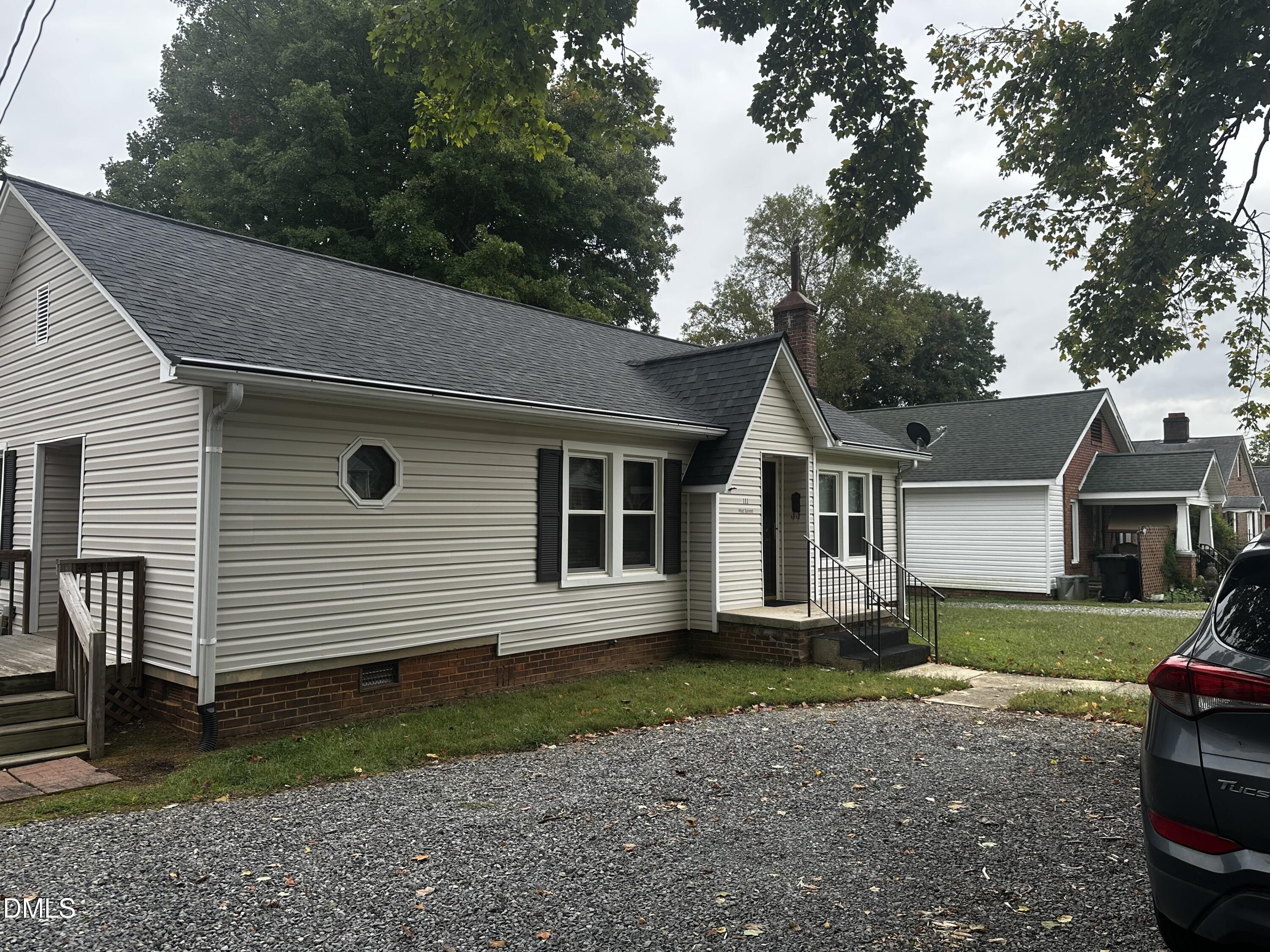 111 W Summit Avenue Property Photo 2