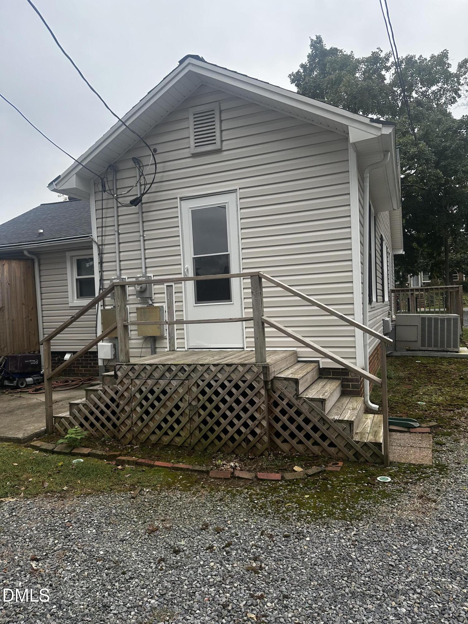 111 W Summit Avenue Property Photo 4