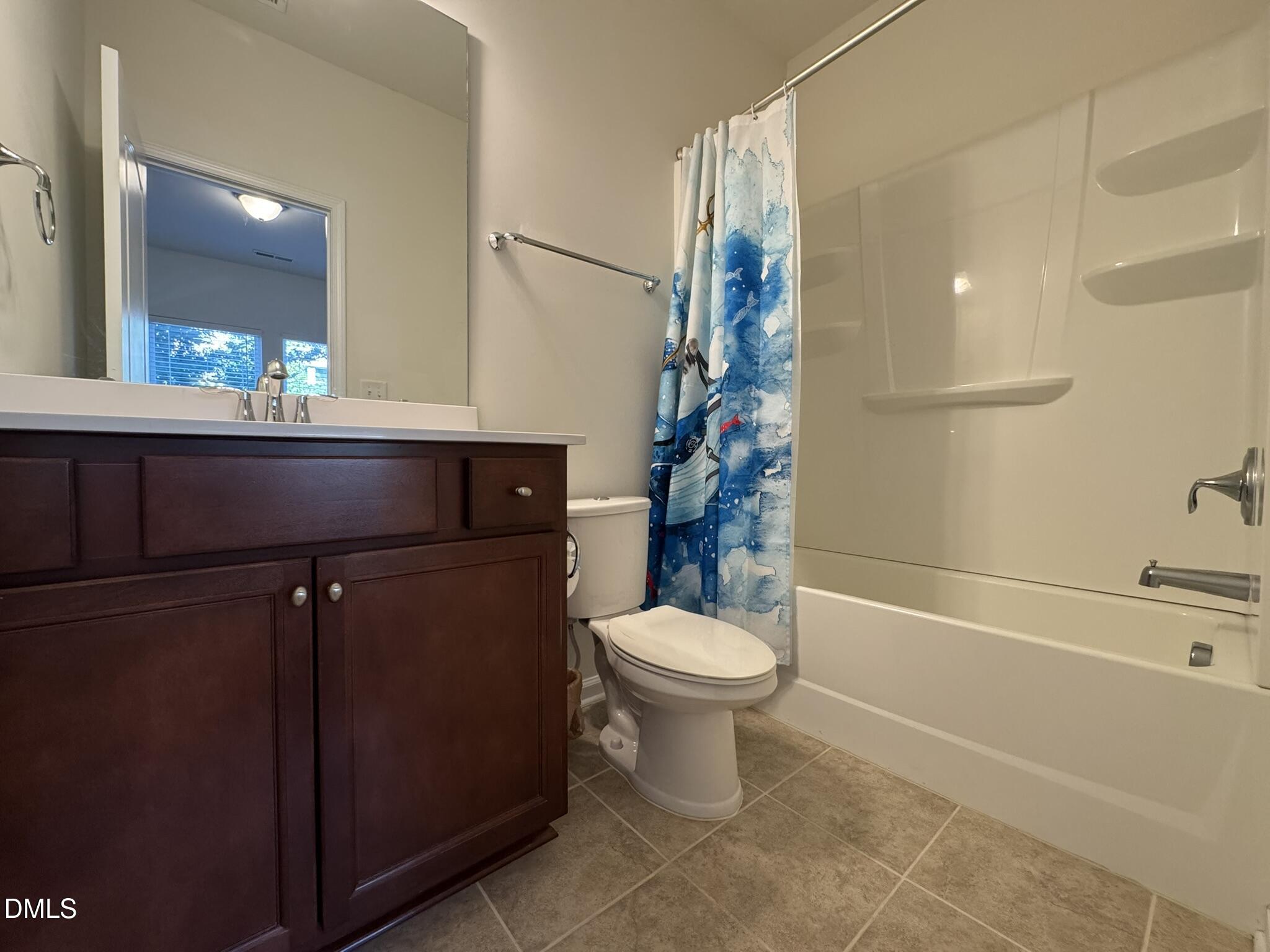 1046 Salt Glaze Lane Property Photo 5