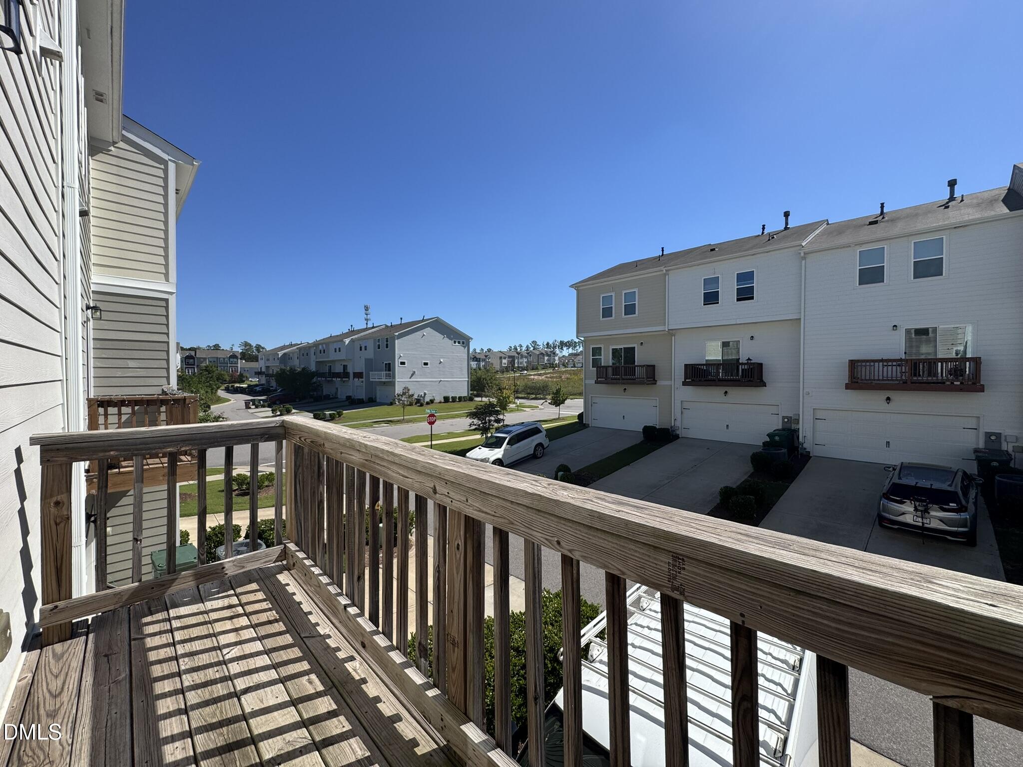 1046 Salt Glaze Lane Property Photo 29