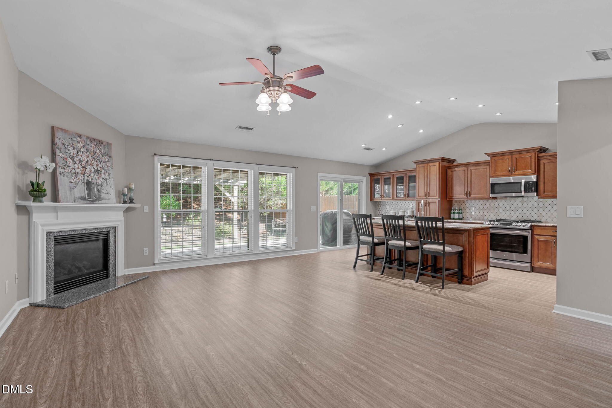 131 Saddle River Road Property Photo 7