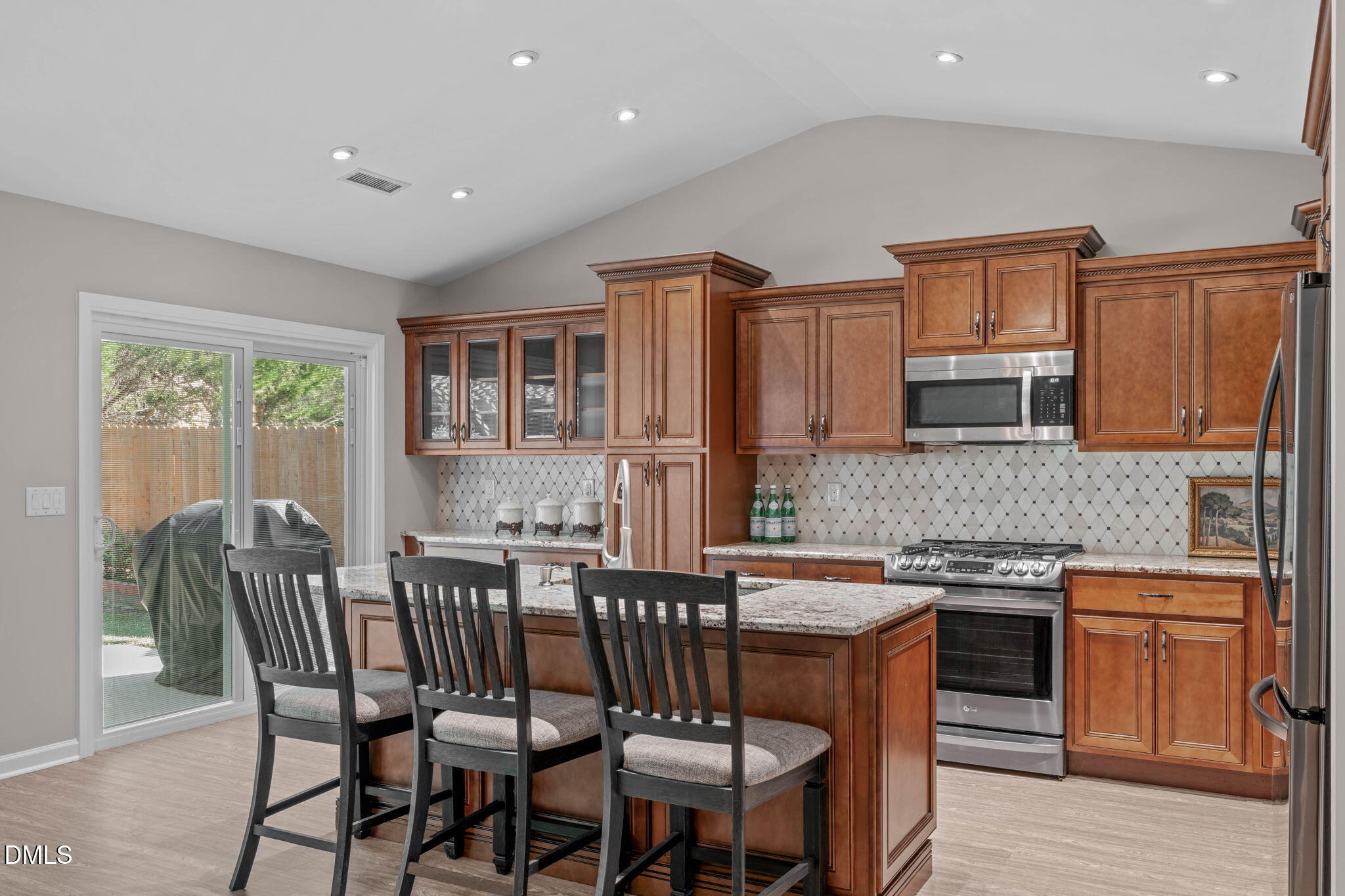 131 Saddle River Road Property Photo 12