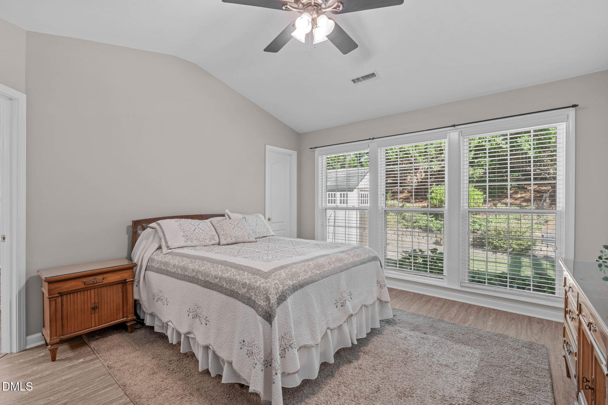 131 Saddle River Road Property Photo 16
