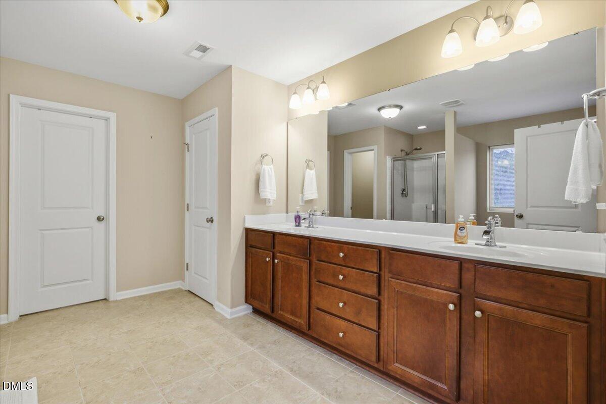334 Naples Lane Property Photo 19