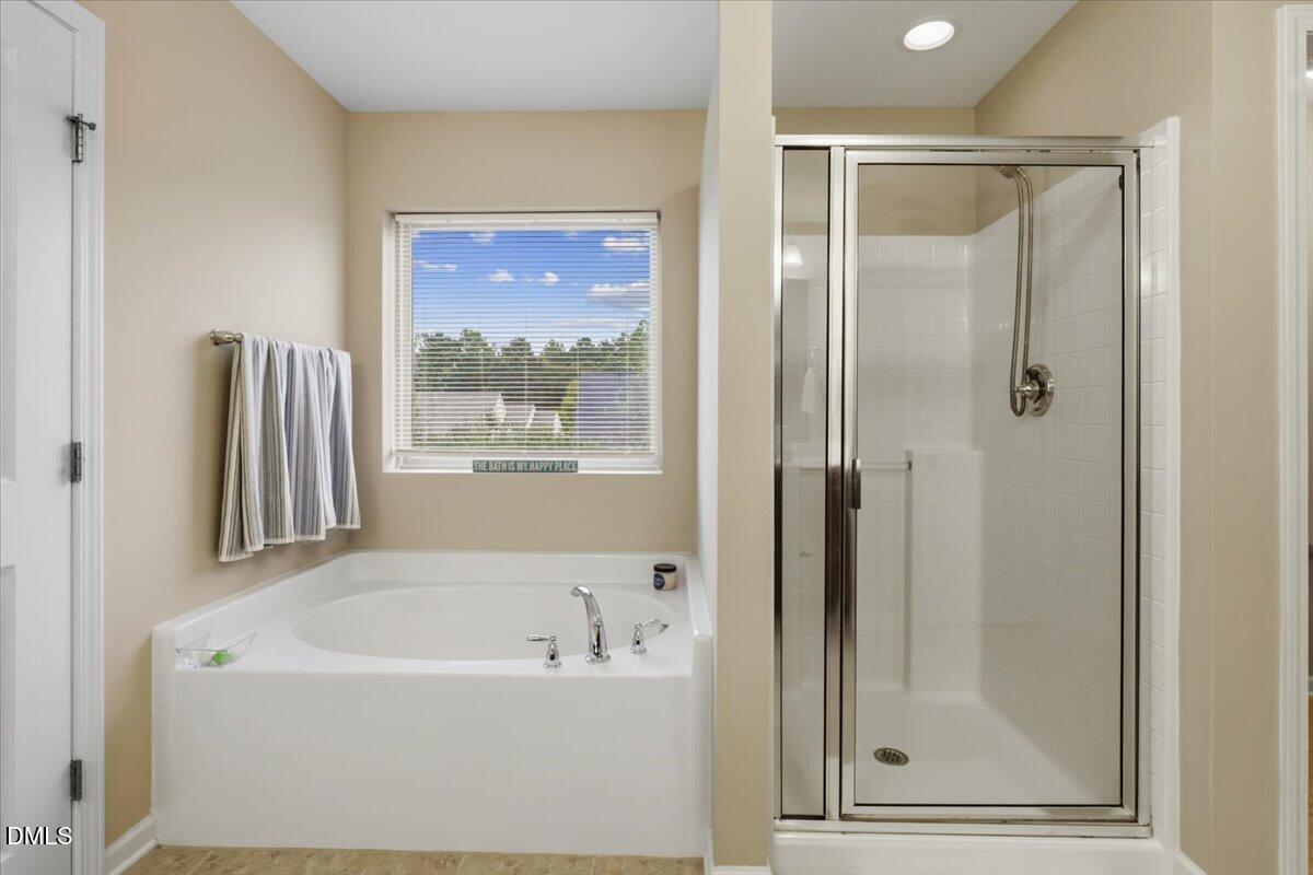 334 Naples Lane Property Photo 20