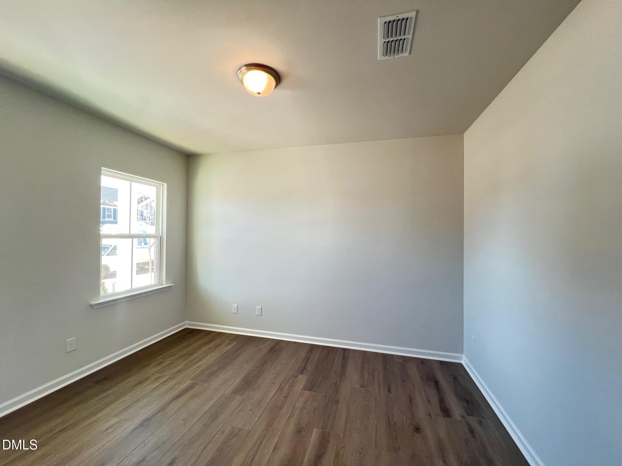 1312 Hollyview Avenue Property Photo 2
