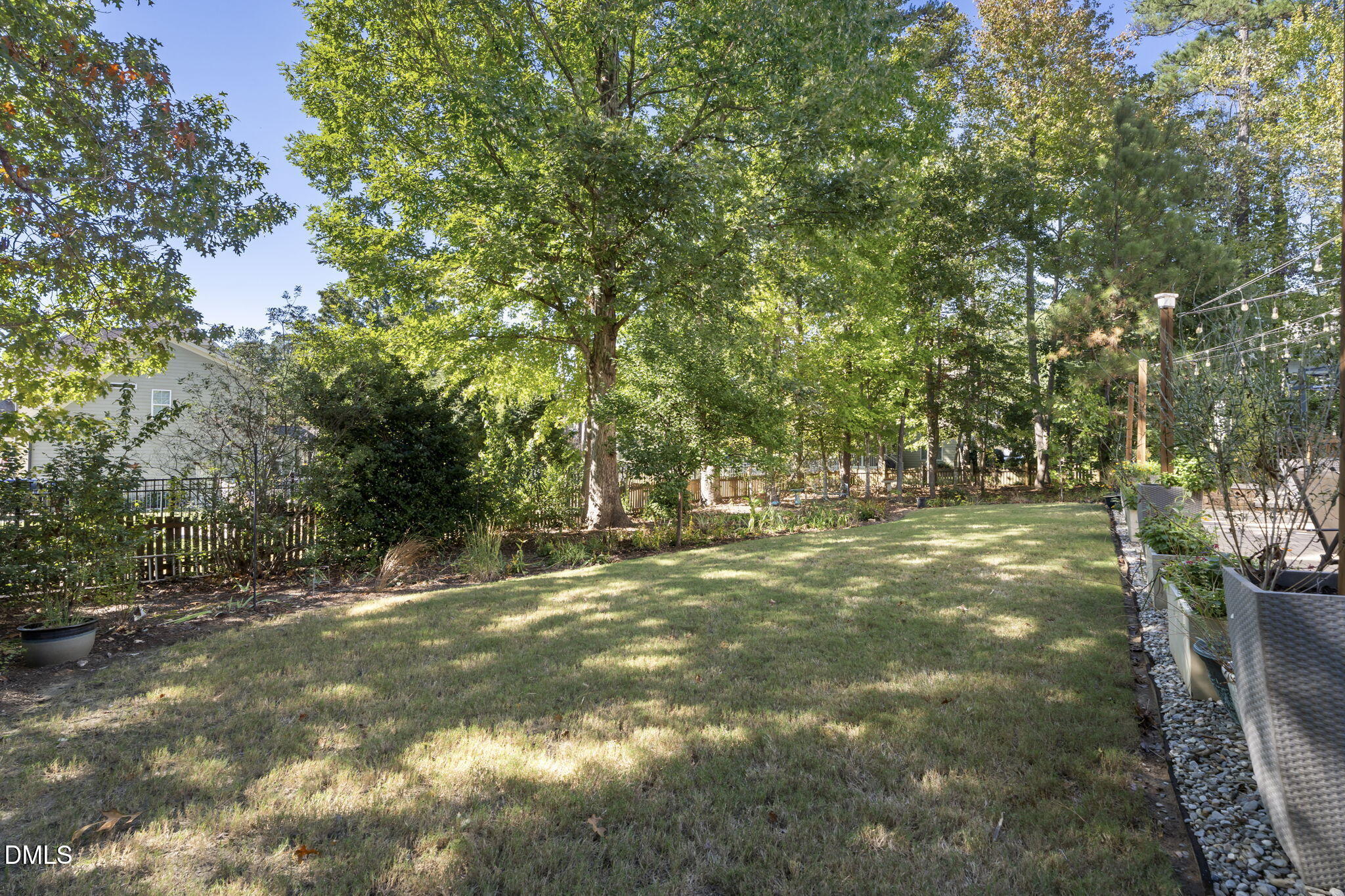 2404 Thurrock Drive Property Photo 29