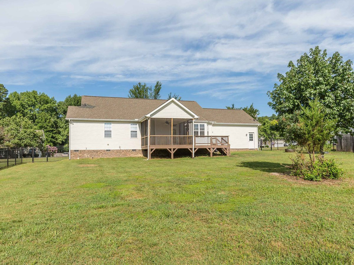 75 Glen Oaks Drive Property Photo 19