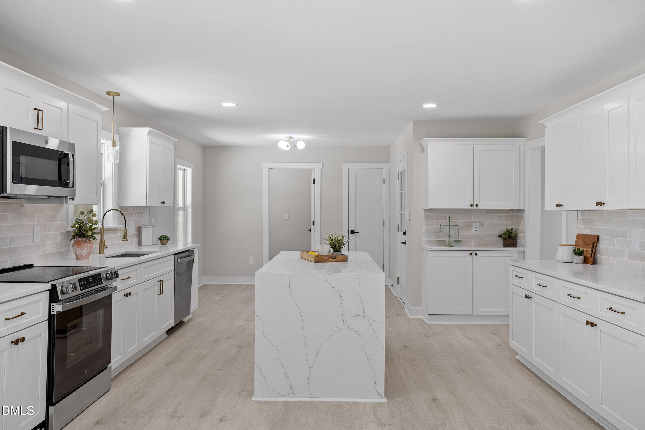 988 Nc-87 Property Photo 2