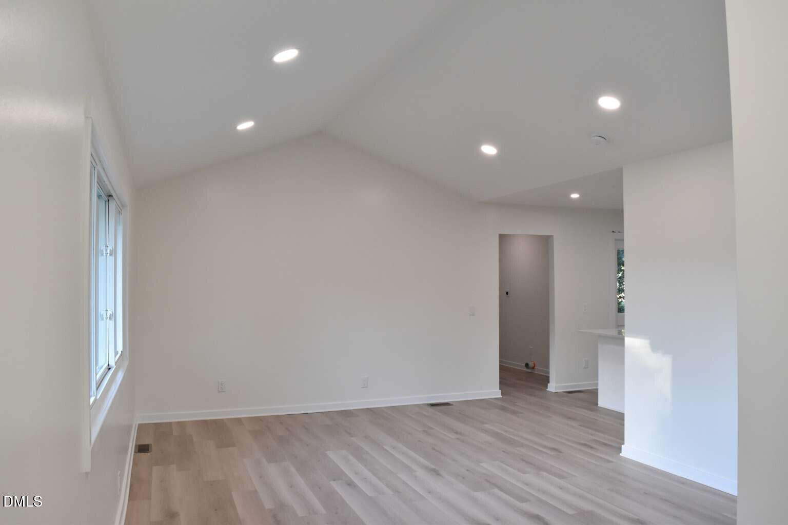 208 S Saint John Street Property Photo 5