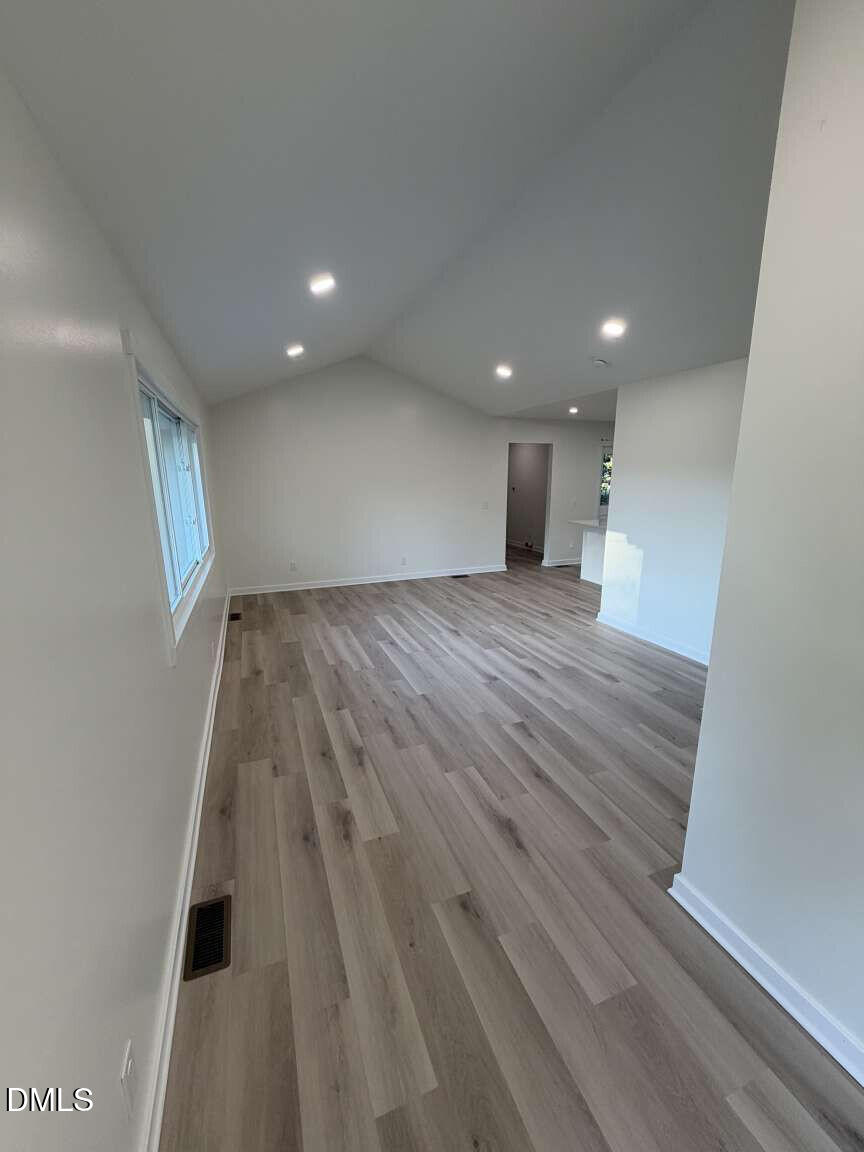 208 S Saint John Street Property Photo 7